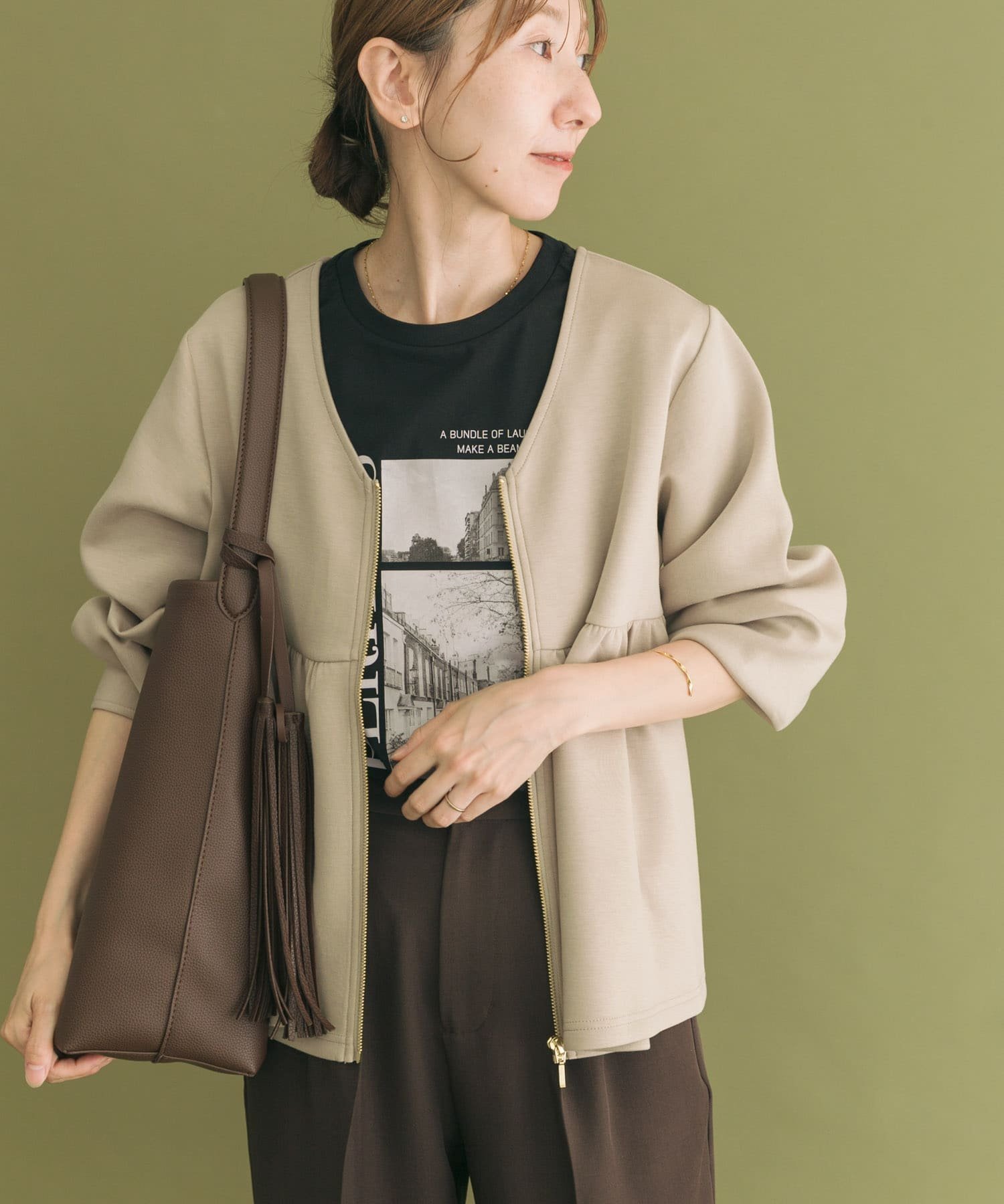 【アイテムズアーバンリサーチ/ITEMS URBAN RESEARCH】の『イージーケア』ダンボールジップカーディガン 人気、トレンドファッション・服の通販 founy(ファニー) 　ファッション　Fashion　レディースファッション　Fashion for Women　トップス・カットソー　Cut & Sew Tops　カーディガン・羽織り　Layered Style Cardigans　2025年　2025　2025-2026秋冬・A/W　Autumn/Winter 2025–26 AW25–26　冬　Winter / This Winter　ギャザー　Gathered, Ruffled　洗える　Machine Washable　A/W・秋冬　Autumn/Winter　 other-1|ID: prp329100004698018 ipo3291000000034206462