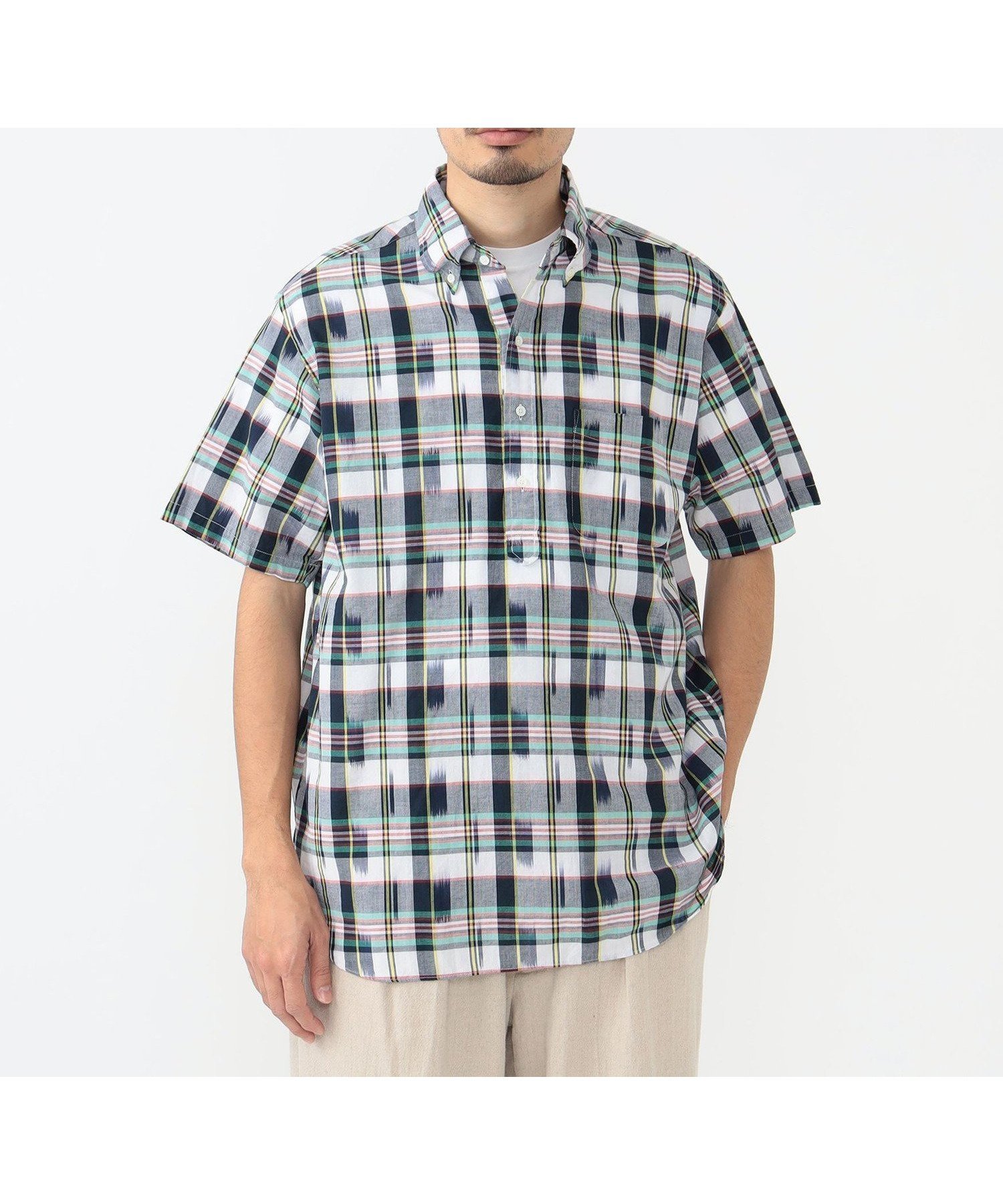 【ビームス/BEAMS / MEN】のイカット マドラス 半袖 ボタンダウン プルオーバー シャツ インテリア・キッズ・メンズ・レディースファッション・服の通販 founy(ファニー) 　ファッション　Fashion　メンズファッション　Fashion for Men　トップス・カットソー　Cut & Sew Tops　メンズシャツ　Shirts　ダウン　Down, Puffer　バランス　Balance, Style Balance　パターン　Pattern, Design Print　ポケット　Pocket, Pocket Detail　半袖　Short Sleeve, Half Sleeve　リラックス　Relax, Relaxed Fit　WHITE|ID: prp329100004698052 ipo3291000000033924824