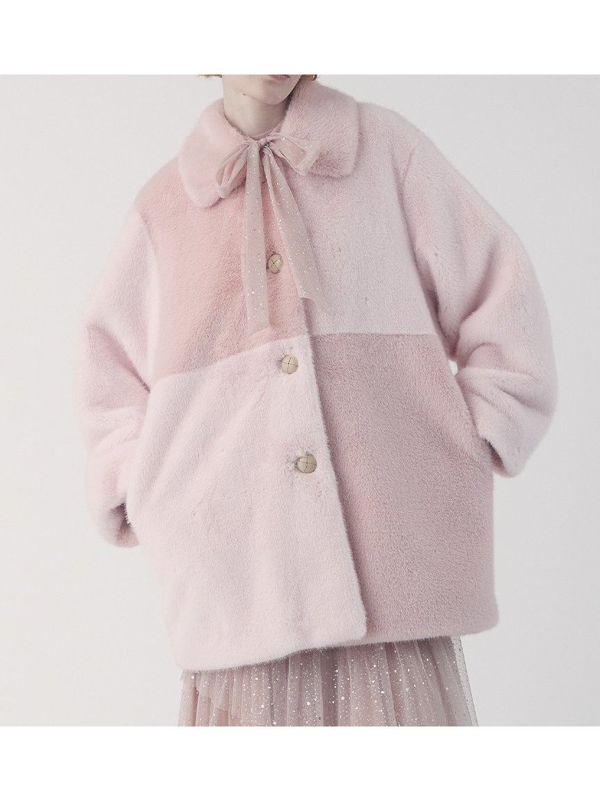 【ファーファー/FURFUR】のパッチワークエコファーミドルコート インテリア・キッズ・メンズ・レディースファッション・服の通販 founy(ファニー) 　ファッション　Fashion　レディースファッション　Fashion for Women　アウター　Coat / Outerwear Collection　コート・ロングコート・ピーコート　Long Coats, Peacoats & More　スマート　Smart, Elegant　トレンド　Trend, Trending Now　バスケット　Basket, Basket Bag　パッチワーク　Patchwork, Mixed Fabric　ミドル　Middle Length, Mid Height　リアル　Real, Realistic　PNK[066]|ID: prp329100004698163 ipo3291000000033999563
