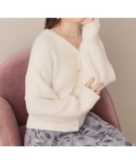 【クチュール ブローチ/Couture Brooch】の【ふわふわ/前後2WAY】フェザーカーディトップス 人気、トレンドファッション・服の通販 founy(ファニー) ファッション Fashion レディースファッション Fashion for Women トップス・カットソー Cut & Sew Tops カーディガン Cardigan, Knitwear ジャカード／ジャガード Jacquard, Woven Pattern スマート Smart, Elegant ダブル Double, Double-Breasted トレンド Trend, Trending Now ハーフ Half, Half-Length パール Pearl, Pearl Accent フェザー Feather, Feather Detail フェミニン Feminine, Girly エレガント 上品 Elegant 2025年 2025 2025-2026秋冬・A/W Autumn/Winter 2025–26 AW25–26 |ID:prp329100004698235