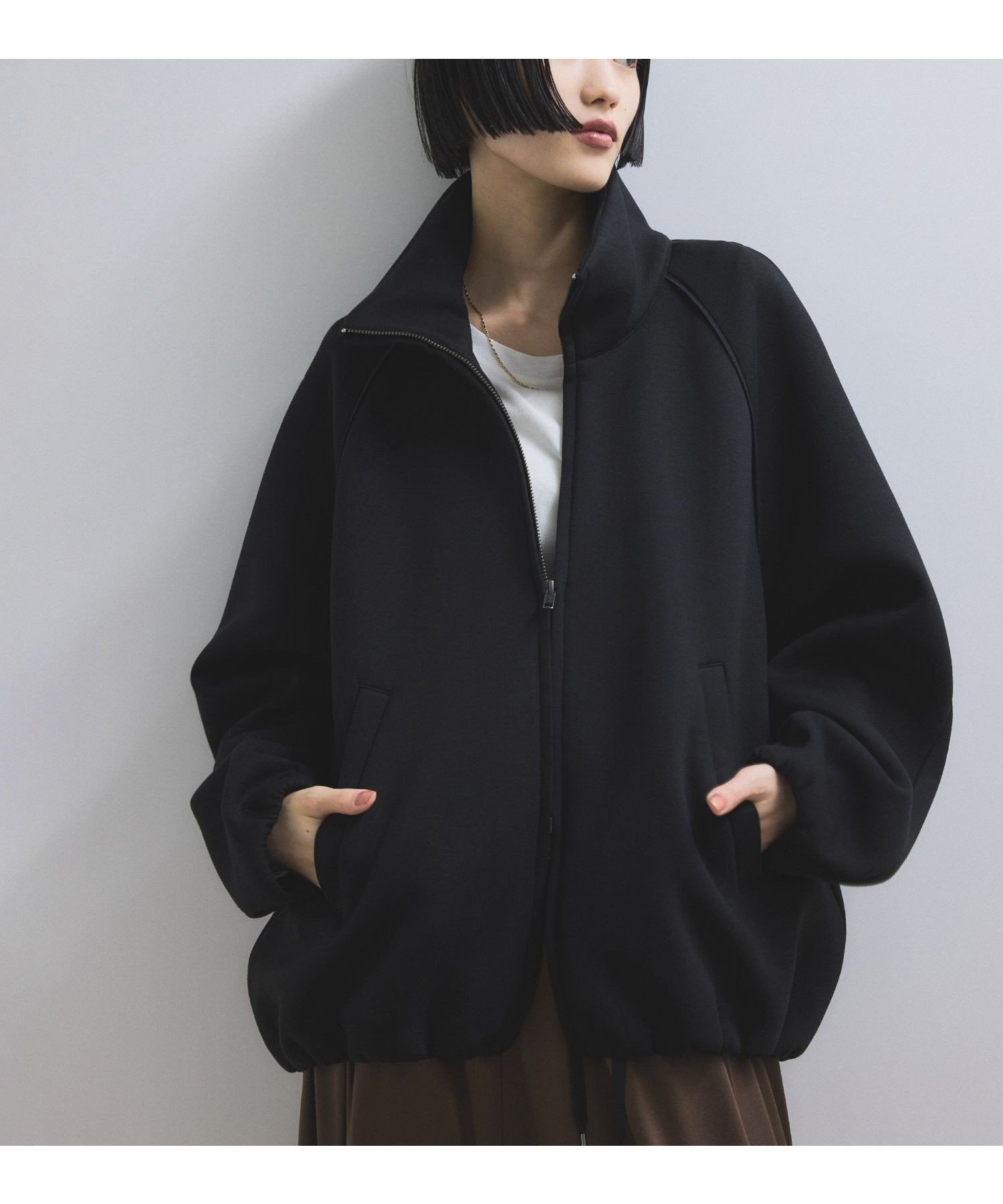 【アダム エ ロペ/ADAM ET ROPE'】の【WEB限定】ダンボールコクーンブルゾン インテリア・キッズ・メンズ・レディースファッション・服の通販 founy(ファニー) 　ファッション　Fashion　レディースファッション　Fashion for Women　アウター　Coat / Outerwear Collection　ブルゾンジャケット・スポーティアウター　Blouson Jackets　スタンド　Stand Collar, Upright Stand　バランス　Balance, Style Balance　フェミニン　Feminine, Girly　フロント　Front, Front Design　ブルゾン　Blouson, Bomber Jacket　ポケット　Pocket, Pocket Detail　A/W・秋冬　Autumn/Winter　おすすめ　Recommended / Our Picks　2026年　2026　ブラック(01)|ID: prp329100004698931 ipo3291000000034361582