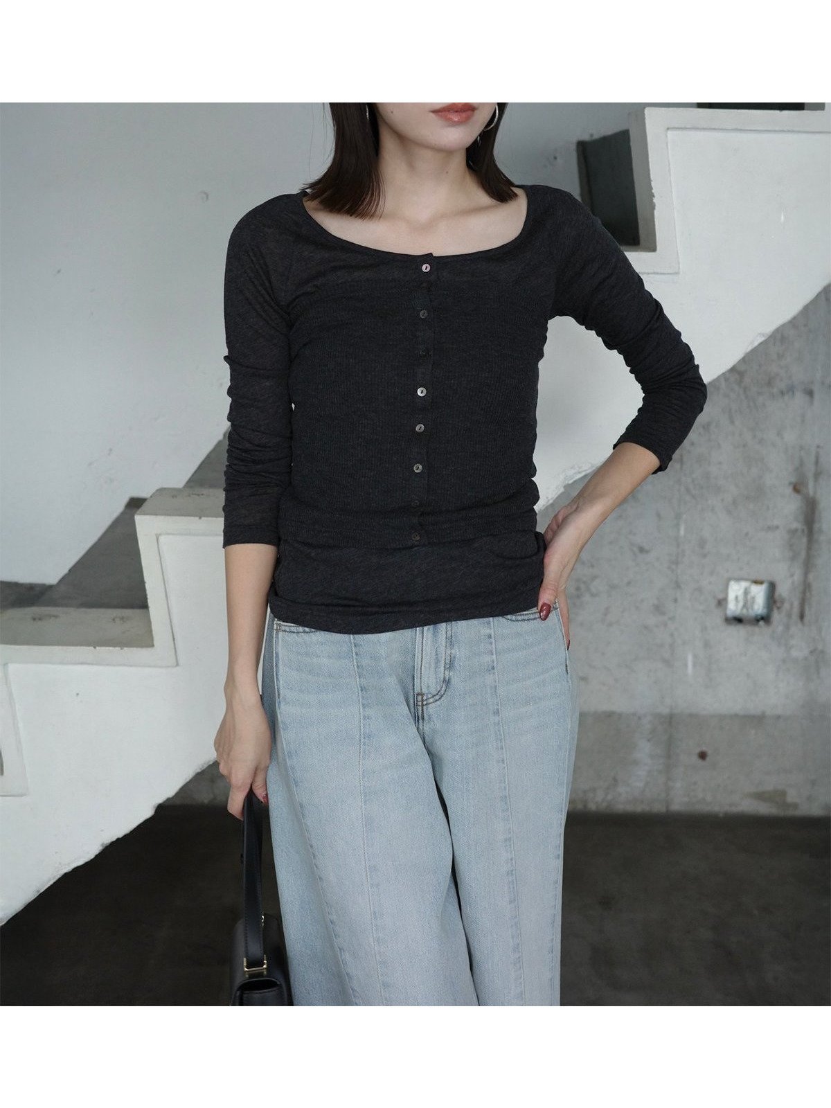【アニュアンス/anuans】のシアーウールレイヤリングトップス インテリア・キッズ・メンズ・レディースファッション・服の通販 founy(ファニー) 　ファッション　Fashion　レディースファッション　Fashion for Women　トップス・カットソー　Cut & Sew Tops　ジュエリー　Jewelry　ファッションリング　Fashion Rings　イヤリング・フープ・ドロップタイプ　Hoop, Drop & Clip Earrings　カットソー　Cut and Sewn Top　ビスチェ　Bustier, Corset Top　フィット　Fit, Slim Fit　フェミニン　Feminine, Girly　フロント　Front, Front Design　ベーシック　Basic, Essential　GREY|ID: prp329100004699297 ipo3291000000033975317
