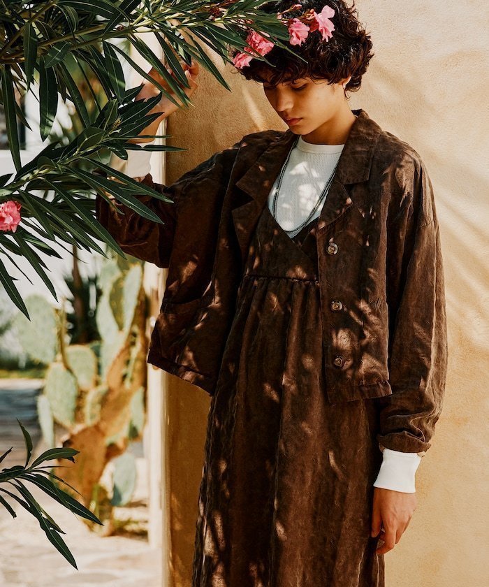 【フリークスストア/FREAK'S STORE】のフェード加工ジャケット 人気、トレンドファッション・服の通販 founy(ファニー) 　ファッション　Fashion　レディースファッション　Fashion for Women　アウター　Coat / Outerwear Collection　レディースジャケット・軽アウター　Jackets　コレクション　Collection, Seasonal Line　ショート　Short, Short Length　シルク　Silk, 100% Silk　ジャケット　Jacket, Outerwear　トレンド　Trend, Trending Now　ポケット　Pocket, Pocket Detail　A/W・秋冬　Autumn/Winter　冬　Winter / This Winter　再入荷　Restock / Back in Stock　おすすめ　Recommended / Our Picks　 other-1|ID: prp329100004699315 ipo3291000000033932484