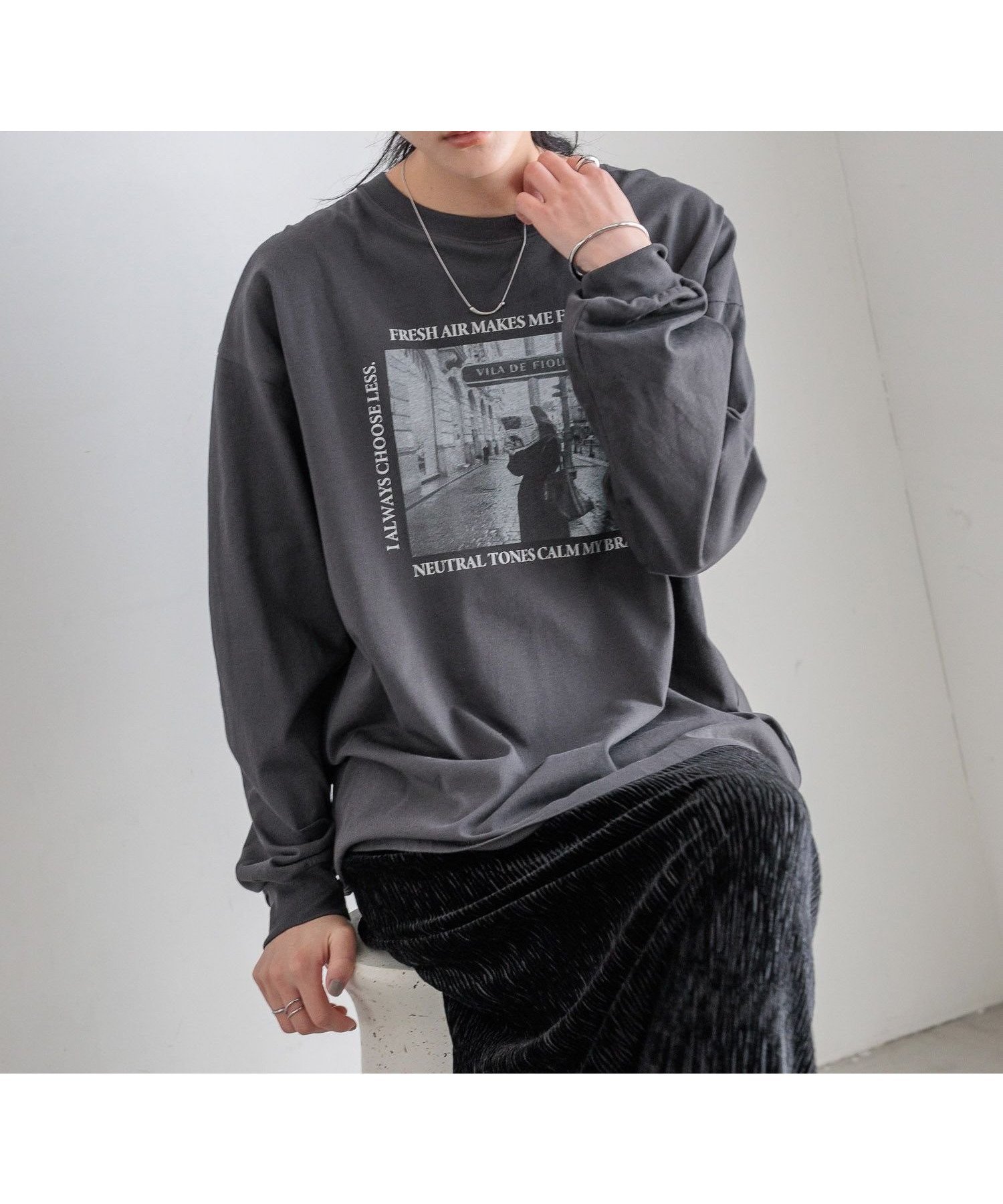 【ローリーズファーム/LOWRYS FARM】のアソートフォトロングスリーブ インテリア・キッズ・メンズ・レディースファッション・服の通販 founy(ファニー) 　ファッション　Fashion　レディースファッション　Fashion for Women　おすすめ　Recommended / Our Picks　バランス　Balance, Style Balance　ボトム　Bottoms, Lower Wear　ミックス　Mix, Mixed Style　チャコール18|ID: prp329100004699353 ipo3291000000034232602