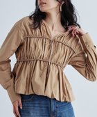【インディヴィ/INDIVI】のシャーリングギャザーブラウス【フロントボタン/前開き】 人気、トレンドファッション・服の通販 founy(ファニー) ファッション Fashion レディースファッション Fashion for Women トップス・カットソー Cut & Sew Tops シャツ・ブラウス・オフィスカジュアル Elegant Blouses & Button-Ups おすすめ Recommended / Our Picks ギャザー Gathered, Ruffled シャーリング Shirring, Ruched タイトスカート Pencil Skirt, Tight Skirt デニム Denim, Jeans Material フロント Front, Front Design ワイド Wide, Wide Fit 夏 Summer thumbnail ベージュ|ID: prp329100004699715 ipo3291000000033934907