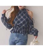 【ナイスクラップ/NICE CLAUP】のバックリボンアメスリブラウス 人気、トレンドファッション・服の通販 founy(ファニー) ファッション Fashion レディースファッション Fashion for Women トップス・カットソー Cut & Sew Tops シャツ・ブラウス・オフィスカジュアル Elegant Blouses & Button-Ups 2025年 2025 2025-2026秋冬・A/W Autumn/Winter 2025–26 AW25–26 おすすめ Recommended / Our Picks ガーリー Girly, Feminine Style デニム Denim, Jeans Material トレンド Trend, Trending Now フェミニン Feminine, Girly フリル Frill, Ruffle ペプラム Peplum, Flared Hem ミュール Mule, Backless Shoes リボン Ribbon, Bow 夏 Summer 長袖 Long Sleeve, Full Sleeve thumbnail ネイビー|ID: prp329100004699801 ipo3291000000034001656