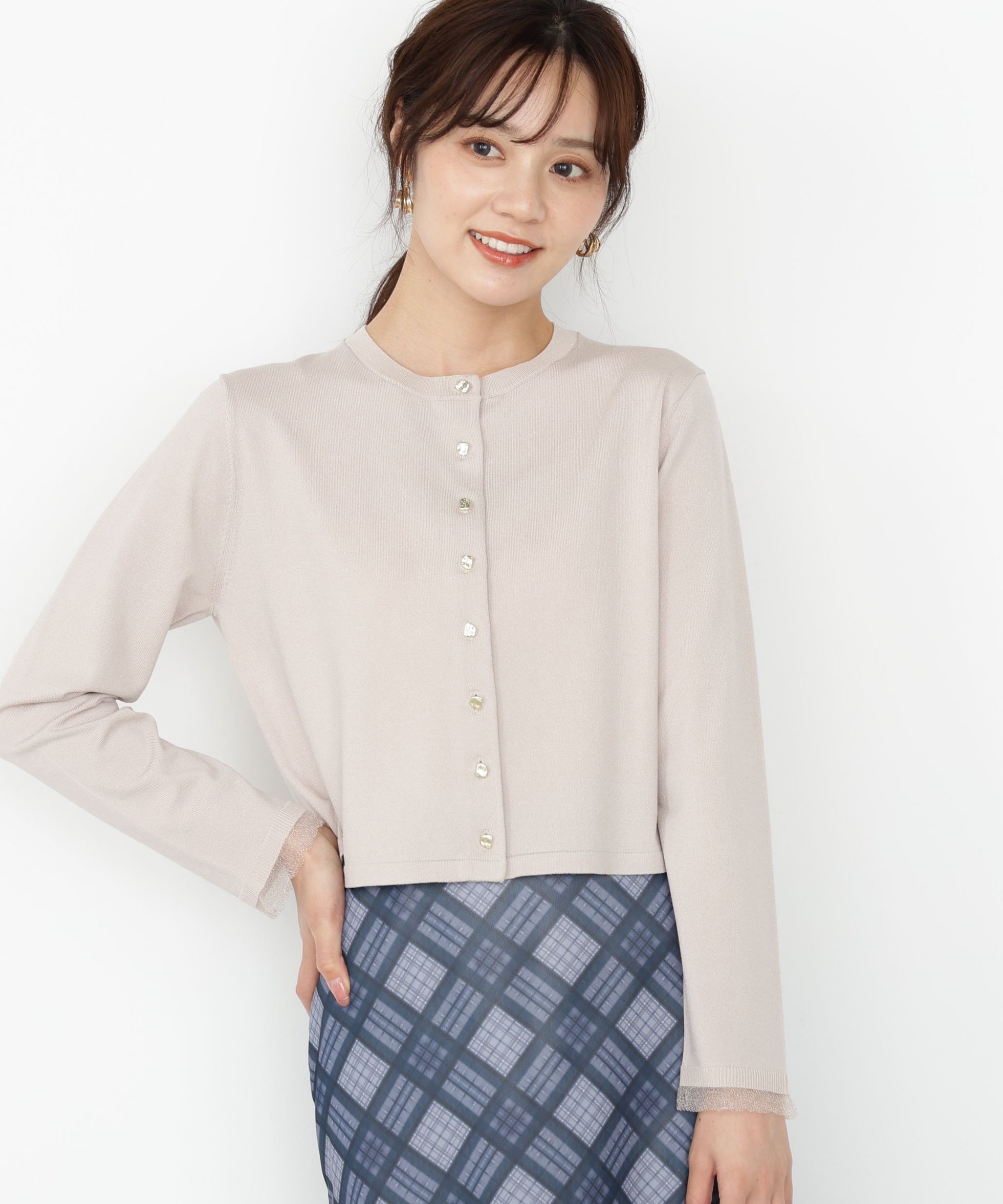 【プロポーション ボディドレッシング/PROPORTION BODY DRESSING】のハンドウォッシャブル ゴールド釦カーディガン インテリア・キッズ・メンズ・レディースファッション・服の通販 founy(ファニー) 　ファッション　Fashion　レディースファッション　Fashion for Women　トップス・カットソー　Cut & Sew Tops　カーディガン・羽織り　Layered Style Cardigans　カーディガン　Cardigan, Knitwear　エレガント 上品　Elegant　グレージュ|ID: prp329100004699848 ipo3291000000033935695