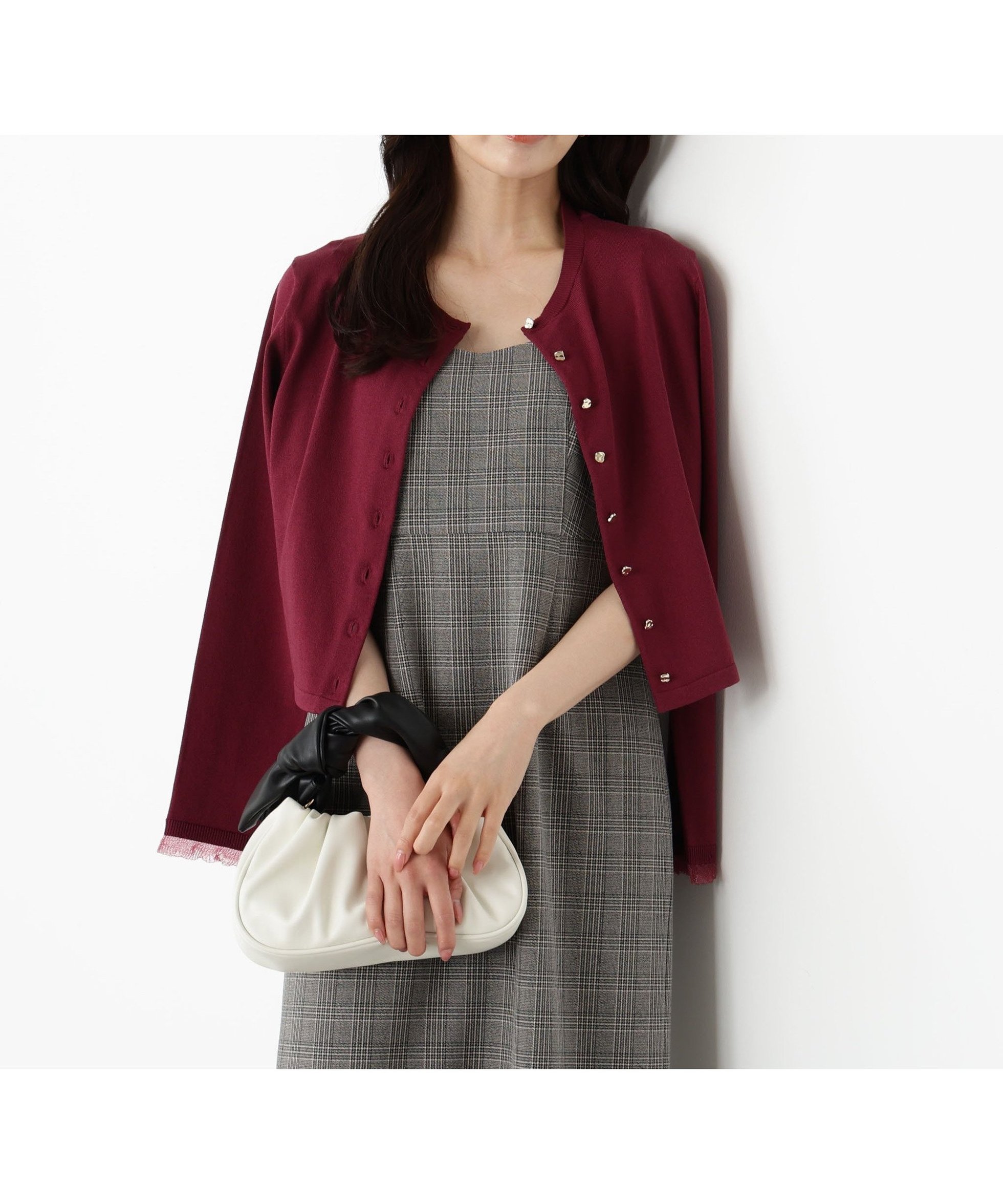 【プロポーション ボディドレッシング/PROPORTION BODY DRESSING】のハンドウォッシャブル ゴールド釦カーディガン インテリア・キッズ・メンズ・レディースファッション・服の通販 founy(ファニー) 　ファッション　Fashion　レディースファッション　Fashion for Women　トップス・カットソー　Cut & Sew Tops　カーディガン・羽織り　Layered Style Cardigans　カーディガン　Cardigan, Knitwear　エレガント 上品　Elegant　ボルドー|ID: prp329100004699848 ipo3291000000033935697