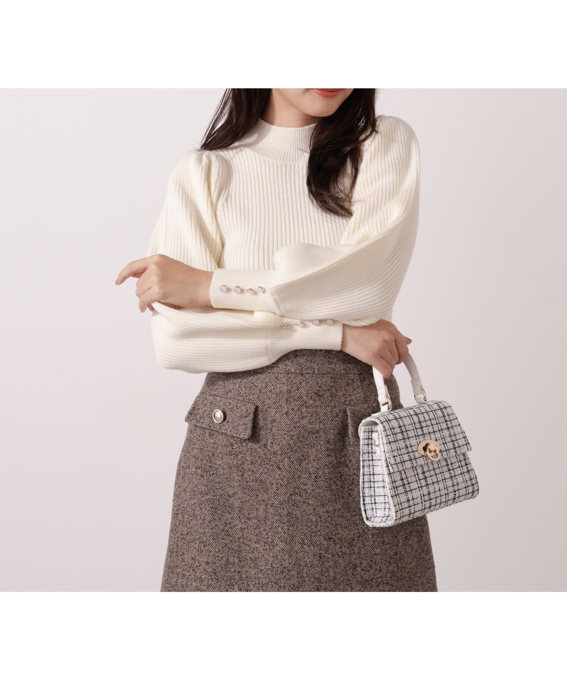 【プロポーション ボディドレッシング/PROPORTION BODY DRESSING】のハンドウォッシャブル ハイネックボリュームスリーブニット インテリア・キッズ・メンズ・レディースファッション・服の通販 founy(ファニー) 　ファッション　Fashion　レディースファッション　Fashion for Women　トップス・カットソー　Cut & Sew Tops　ニット　Knit Tops & Sweaters　ボリューム袖・フリルスリーブブラウス　Voluminous & Ruffle Sleeves / Puffy Sleeve Tops　ウォーム　Warm Fabric　スリーブ　Sleeve, Long Sleeve / Short Sleeve　ハイネック　High Neck, Mock Neck　フェミニン　Feminine, Girly　人気　Popular, Best Seller　冬　Winter / This Winter　エクリュ1|ID: prp329100004699851 ipo3291000000033935714