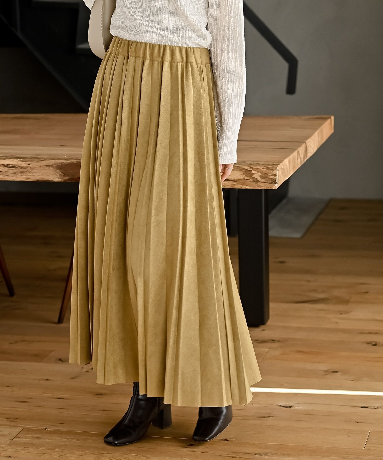 【アールピーエス/rps】のランダムプリーツスウェードスカート インテリア・キッズ・メンズ・レディースファッション・服の通販 founy(ファニー) ファッション Fashion レディースファッション Fashion for Women スカート Skirts シンプル Simple, Minimal プリーツ Pleats, Pleated 再入荷 Restock / Back in Stock マスタード|ID: prp329100004700773 ipo3291000000034413741