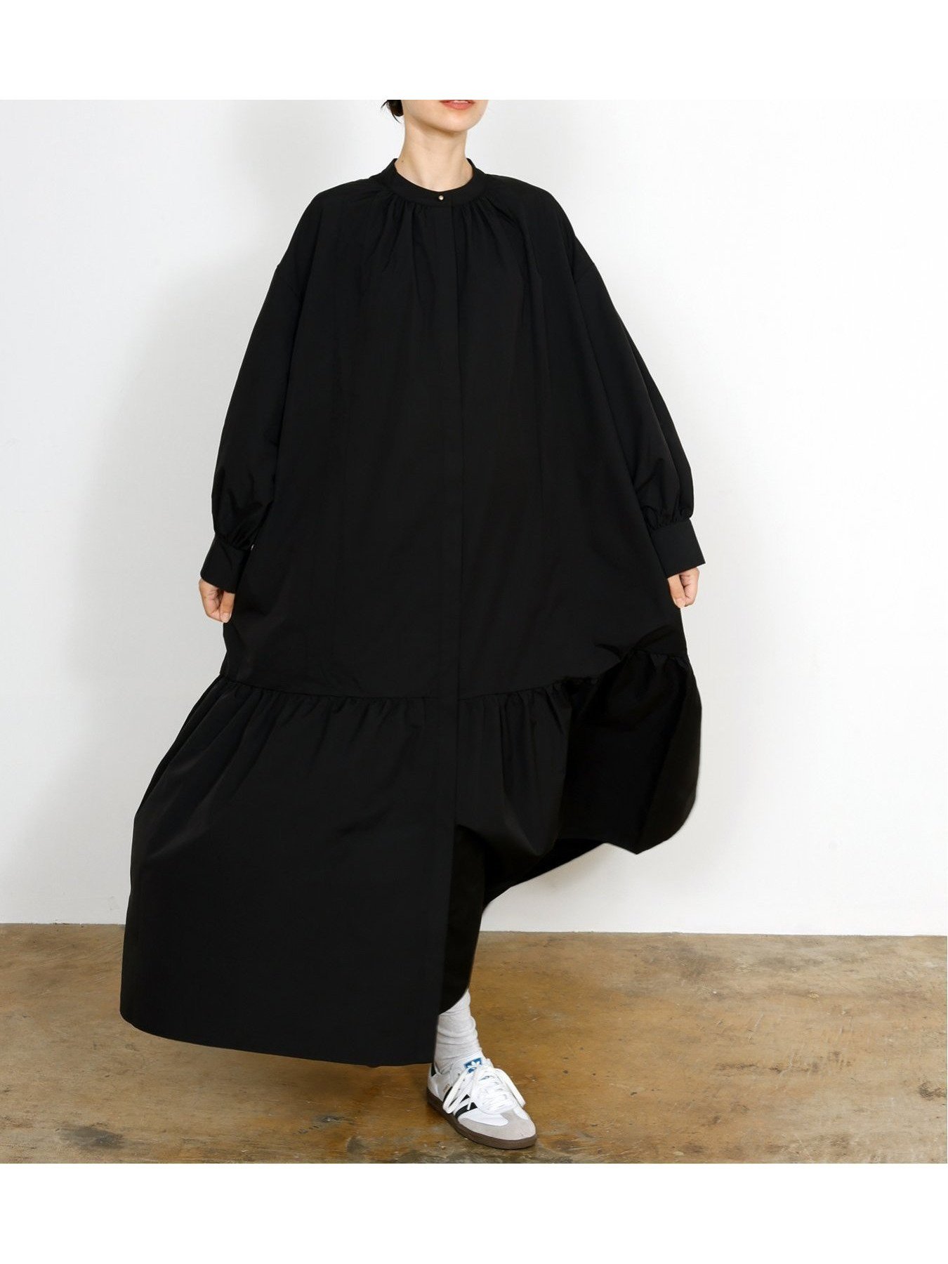 【タカキュー/TAKA-Q】のstand collar long shirts onepiece インテリア・キッズ・メンズ・レディースファッション・服の通販 founy(ファニー) 　ファッション　Fashion　レディースファッション　Fashion for Women　トップス・カットソー　Cut & Sew Tops　シャツ・ブラウス・オフィスカジュアル　Elegant Blouses & Button-Ups　ウォッシャブル　Machine Washable　ギャザー　Gathered, Ruffled　スタンド　Stand Collar, Upright Stand　ポケット　Pocket, Pocket Detail　ロング　Long, Long-Length　エレガント 上品　Elegant　05黒|ID: prp329100004700948 ipo3291000000033942510