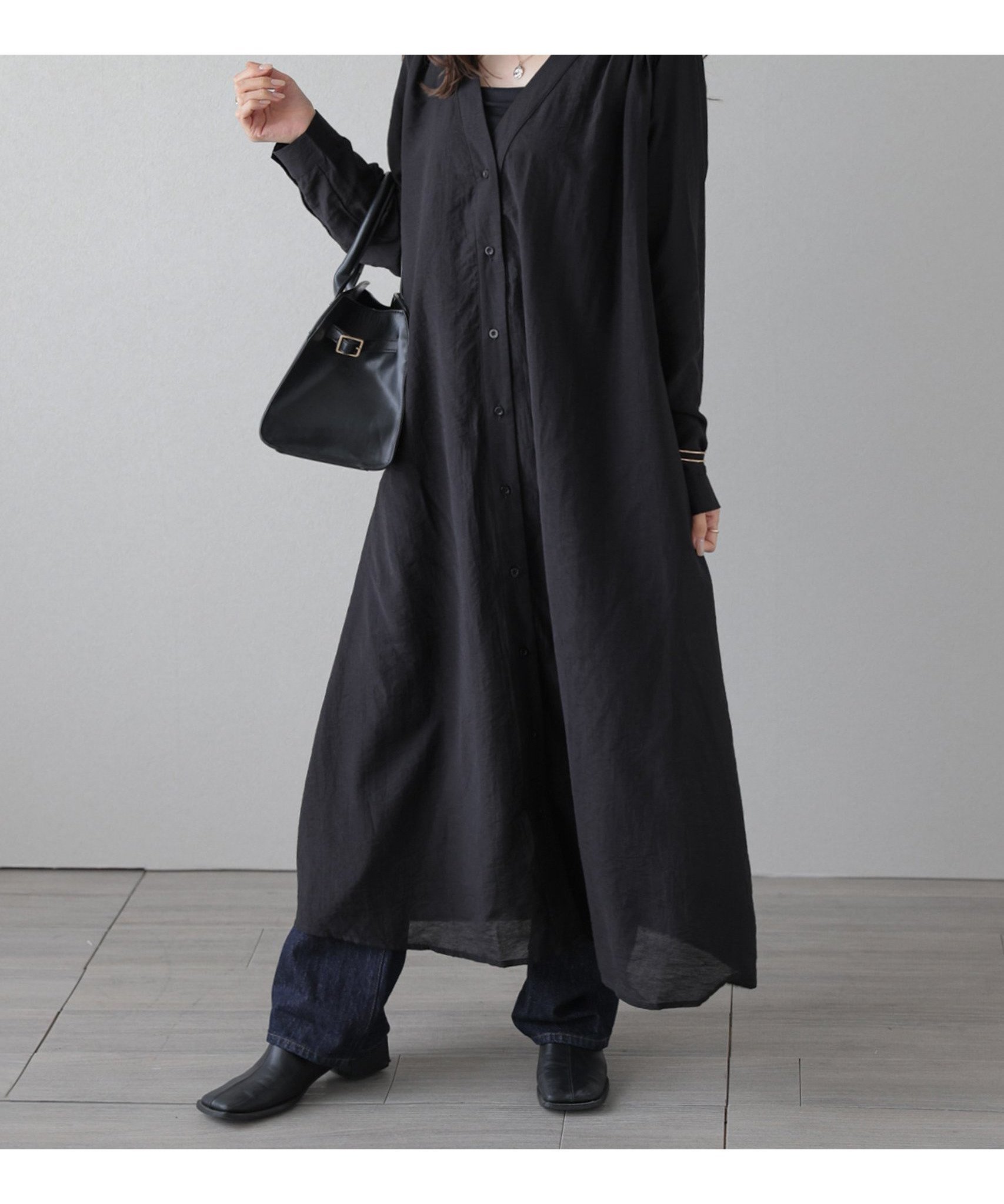 【ラジュール/Lajour】のリネンライクシアーシャツワンピース 人気、トレンドファッション・服の通販 founy(ファニー) 　ファッション　Fashion　レディースファッション　Fashion for Women　ワンピース　Dresses　シャツワンピース / 1枚で着映えコーデ　Shirt Dresses　2025年　2025　2025-2026秋冬・A/W　Autumn/Winter 2025–26 AW25–26　ギャザー　Gathered, Ruffled　シアー　Sheer, See-Through　デコルテ　Décolleté, Neckline　フォルム　Silhouette, Form　リラックス　Relax, Relaxed Fit　ロング　Long, Long-Length　エレガント 上品　Elegant　 other-1|ID: prp329100004700985 ipo3291000000033991241