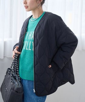 【コーエン/COEN】のノーカラー撥水キルティングブルゾン オーバーサイズ 人気、トレンドファッション・服の通販 founy(ファニー) ファッション Fashion レディースファッション Fashion for Women アウター Coat / Outerwear Collection ブルゾンジャケット・スポーティアウター Blouson Jackets インナー Innerwear 春 Spring キルティング Quilted, Quilting キルト Quilt, Quilted Fabric 軽量 Lightweight, Ultra Light スウェット / スエット Sweatshirt, Sweatwear スリット Slit, Slit Detail タートル Turtleneck, Turtle Collar デニム Denim, Jeans Material ブルゾン Blouson, Bomber Jacket ポケット Pocket, Pocket Detail ロング Long, Long-Length 冬 Winter / This Winter おすすめ Recommended / Our Picks |ID:prp329100004701030