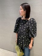 【ミラオーウェン/Mila Owen】のバックリボンバルーンスリーブチュニック 人気、トレンドファッション・服の通販 founy(ファニー) ファッション Fashion レディースファッション Fashion for Women トップス・カットソー Cut & Sew Tops おすすめ Recommended / Our Picks エアリー Airy Texture スクエア Square, Square Shape スマート Smart, Elegant スリーブ Sleeve, Long Sleeve / Short Sleeve デニム Denim, Jeans Material バルーン Balloon, Balloon Silhouette フォルム Silhouette, Form リボン Ribbon, Bow thumbnail BLK[009]|ID: prp329100004701264 ipo3291000000033986443