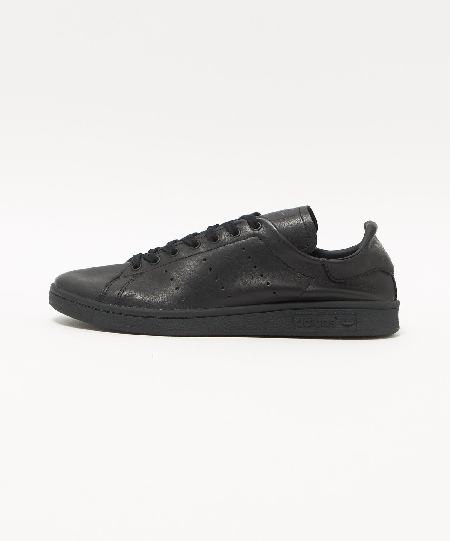 【ユナイテッドアローズ/UNITED ARROWS / MEN】のadidas Originals STAN SMITH DECON/スタンスミス DECON/スニーカー インテリア・キッズ・メンズ・レディースファッション・服の通販 founy(ファニー) 　ファッション　Fashion　メンズファッション　Fashion for Men　シューズ・靴　Shoes　スニーカー / カジュアルにもスポーティにも　Sneakers & Trainers　シューズ　Shoes, Footwear　ストライプ　Stripe, Striped Pattern　スニーカー　Sneakers, Trainers　スポーツ　Sports, Activewear　おすすめ　Recommended / Our Picks　BLACK|ID: prp329100004701452 ipo3291000000034023354
