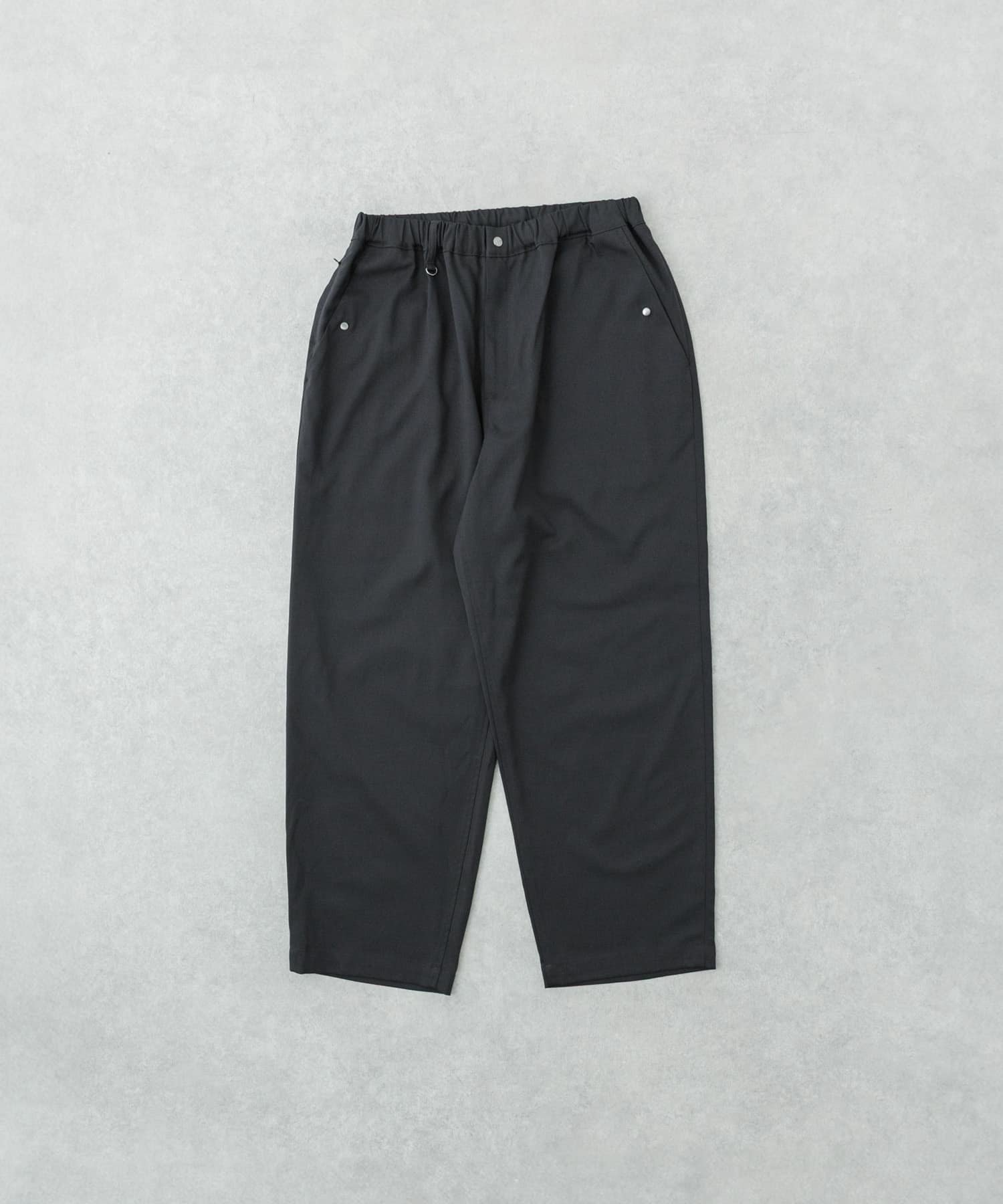 【アーバンリサーチ/URBAN RESEARCH / MEN】のDad EASY WIDE PANTS インテリア・キッズ・メンズ・レディースファッション・服の通販 founy(ファニー) 　ファッション　Fashion　メンズファッション　Fashion for Men　ボトムス　Bottoms　ウォッシャブル　Machine Washable　クール　Cool, Chic　今季　This Season, Current Season　スタンダード　Standard, Basic　ストレッチ　Stretch, Stretchy Fabric　定番　Standard, Basic Item　人気　Popular, Best Seller　ポケット　Pocket, Pocket Detail　別注　Limited Edition, Custom Order　メンズ　Men's, Menswear　リラックス　Relax, Relaxed Fit　ワイド　Wide, Wide Fit　A/W・秋冬　Autumn/Winter　冬　Winter / This Winter　2024年　2024　エレガント 上品　Elegant　2024-2025秋冬・A/W　Autumn/Winter 2024–25 AW24–25　2025年　2025　2025-2026秋冬・A/W　Autumn/Winter 2025–26 AW25–26　CHARCOAL|ID: prp329100004701455 ipo3291000000034076750