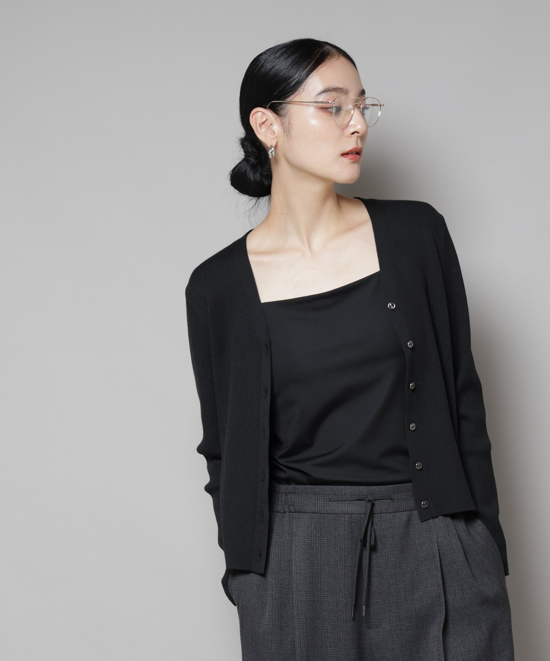 【ナノ ユニバース/nano universe】のCICA UVカット加工Vネックリブカーディガン 人気、トレンドファッション・服の通販 founy(ファニー) 　ファッション　Fashion　レディースファッション　Fashion for Women　トップス・カットソー　Cut & Sew Tops　カーディガン・羽織り　Layered Style Cardigans　Vネックトップス　V-Neck Tops / V-Cut Neckline Shirts　秋　Autumn　カーディガン　Cardigan, Knitwear　シンプル　Simple, Minimal　ベーシック　Basic, Essential　エレガント 上品　Elegant　2025年　2025　2025-2026秋冬・A/W　Autumn/Winter 2025–26 AW25–26　 other-1|ID: prp329100004701496 ipo3291000000034719725