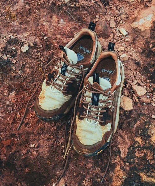 【ゴースローキャラバン/go slow caravan】のFLOWER MOUNTAIN × NANGA フラワーマウンテン YAMANO3 (MENS/WOMENS) インテリア・キッズ・メンズ・レディースファッション・服の通販 founy(ファニー) 　ファッション　Fashion　レディースファッション　Fashion for Women　アウトドア　Outdoor Clothing　グラデーション　Gradient, Ombre　ジャケット　Jacket, Outerwear　スニーカー　Sneakers, Trainers　ダウン　Down, Puffer　フラワー　Flower, Floral　ラバー　Rubber, Rubber Sole　ベージュ|ID: prp329100004701523 ipo3291000000034014107