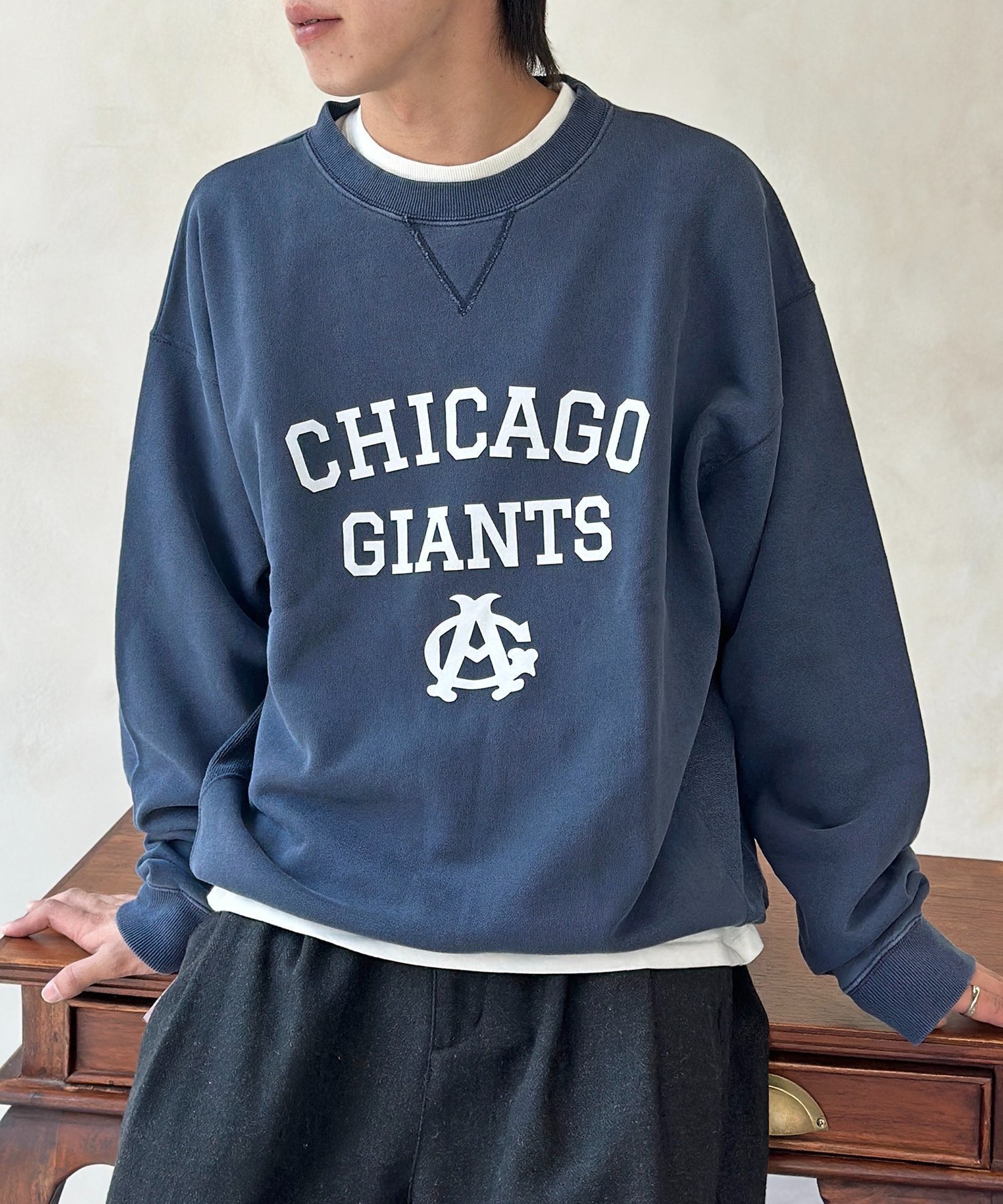 【シーピーシーエム/CPCM】の【Negro League】リバーシブルスウェット インテリア・キッズ・メンズ・レディースファッション・服の通販 founy(ファニー) 　ファッション　Fashion　レディースファッション　Fashion for Women　トップス・カットソー　Cut & Sew Tops　レディースパーカー・カジュアルフーディー　Casual Hoodies & Sweatshirts　スウェット・クルーネックトップス　Sweatshirts & Crewnecks / Relaxed Fit Sweat Tops　ヴィンテージ　Vintage Style　秋　Autumn　スウェット / スエット　Sweatshirt, Sweatwear　スラックス　Slacks, Dress Pants　リバーシブル　Reversible, Two-Sided　リラックス　Relax, Relaxed Fit　ネイビー|ID: prp329100004701883 ipo3291000000033997673