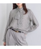 【インディヴィ/INDIVI】のジオメプリントボウタイブラウス 人気、トレンドファッション・服の通販 founy(ファニー) ファッション Fashion レディースファッション Fashion for Women トップス・カットソー Cut & Sew Tops シャツ・ブラウス・オフィスカジュアル Elegant Blouses & Button-Ups おすすめ Recommended / Our Picks インナー Innerwear クラシカル Classical, Vintage-Inspired スマート Smart, Elegant ツイル Twist, Twisted Detail トレンド Trend, Trending Now フリル Frill, Ruffle プリント Print, Printed Pattern ボトム Bottoms, Lower Wear 秋 Autumn thumbnail ブラック|ID: prp329100004702090 ipo3291000000034077869