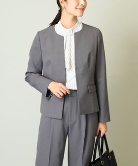 【アー ヴェー ヴェー/a.v.v】の【洗える/イージーケア/UVカット/ストレッチ】スカルノテックスキーネックジャケット 人気、トレンドファッション・服の通販 founy(ファニー) ファッション Fashion レディースファッション Fashion for Women アウター Coat / Outerwear Collection レディースジャケット・軽アウター Jackets 洗える Machine Washable クロップド Cropped, Short Length 今季 This Season, Current Season ジャケット Jacket, Outerwear ストレッチ Stretch, Stretchy Fabric ストレート Straight, Straight Cut スリット Slit, Slit Detail セットアップ Set-Up, Coordinated Outfit 定番 Standard, Basic Item パターン Pattern, Design Print フォーマル Formal, Dressy ベーシック Basic, Essential ポケット Pocket, Pocket Detail メランジ Melange, Mixed Yarn 楽ちん Easy Fit, Comfortable ワイド Wide, Wide Fit 再入荷 Restock / Back in Stock ビジネス 仕事 通勤 Business / Work / Commuting |ID:prp329100004702123