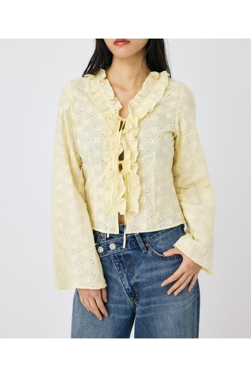 【マウジー/moussy】のFRONT TIE EYELET シャツ インテリア・キッズ・メンズ・レディースファッション・服の通販 founy(ファニー) 　ファッション　Fashion　レディースファッション　Fashion for Women　トップス・カットソー　Cut & Sew Tops　シャツ・ブラウス・オフィスカジュアル　Elegant Blouses & Button-Ups　おすすめ　Recommended / Our Picks　アイレット　Eyelet Lace　シンプル　Simple, Minimal　スウェット / スエット　Sweatshirt, Sweatwear　デニム　Denim, Jeans Material　ボトム　Bottoms, Lower Wear　ラッフル　Ruffle, Frill　人気　Popular, Best Seller　再入荷　Restock / Back in Stock　春　Spring　L/YEL1|ID: prp329100004702155 ipo3291000000034013073