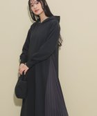 【ビームス ウイメン/BEAMS】の脇プリーツ フーディ ワンピース BLACK|ID: prp329100004702291 ipo3291000000033953746