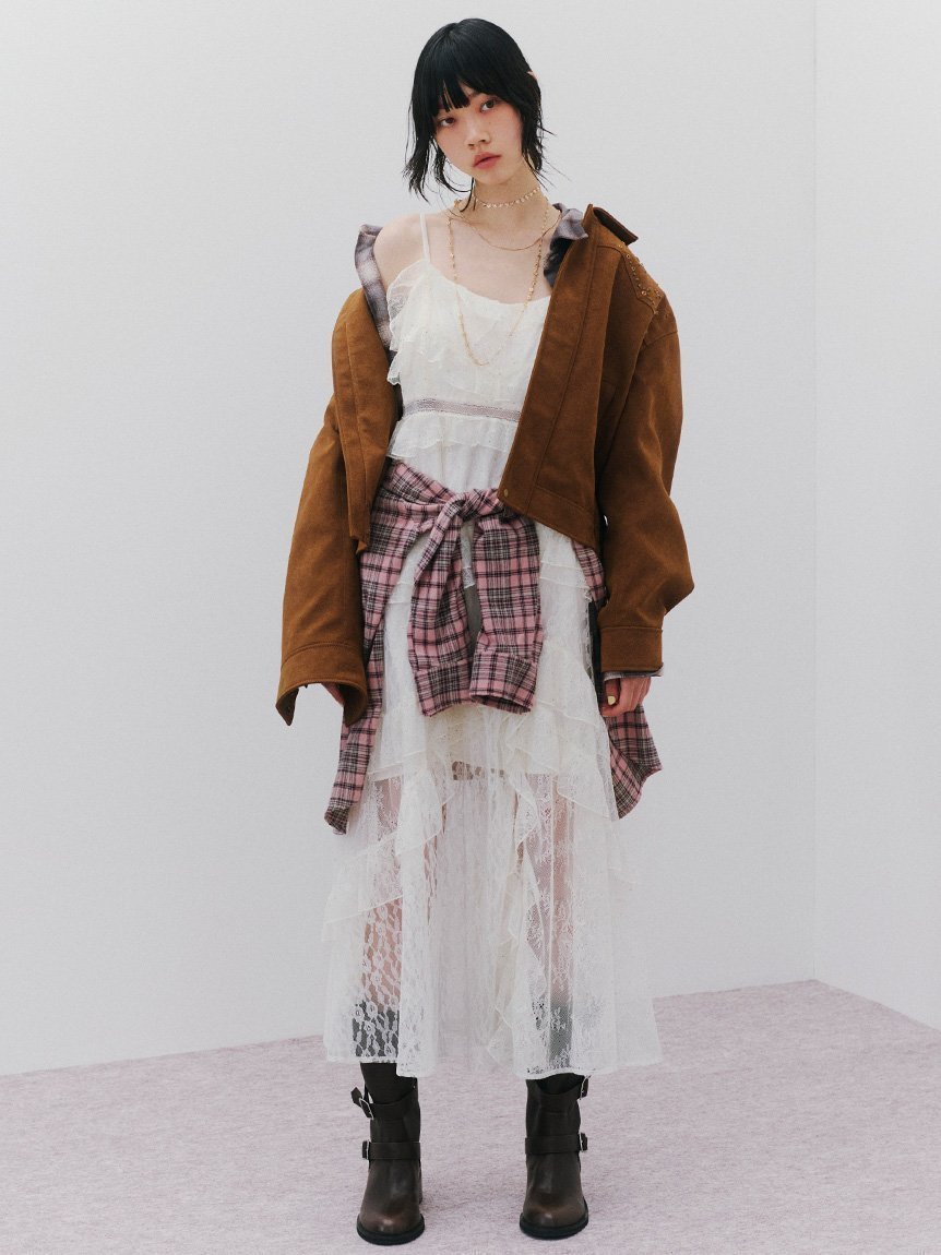 【リリーブラウン/Lily Brown】の【LILY BROWN ×ANNA SUI】レースロングキャミドレス 人気、トレンドファッション・服の通販 founy(ファニー) 　ファッション　Fashion　レディースファッション　Fashion for Women　トップス・カットソー　Cut & Sew Tops　キャミソール&ノースリーブ　Camisoles & Sleeveless Tops　ワンピース　Dresses　フォーマル・パーティードレス・結婚式用ドレス　Elegant & Casual Dresses　インナー　Innerwear　キャミソール　Camisole, Spaghetti Strap Top　コレクション　Collection, Seasonal Line　シアー　Sheer, See-Through　スペシャル　Special, Limited Edition　スマート　Smart, Elegant　ドット　Polka Dot, Dot Pattern　ドレス　Dress, One-Piece　プリント　Print, Printed Pattern　ベルベット　Velvet, Velvety　レース　Lace, Lace Fabric　エレガント 上品　Elegant　 other-1|ID: prp329100004702305 ipo3291000000033953854