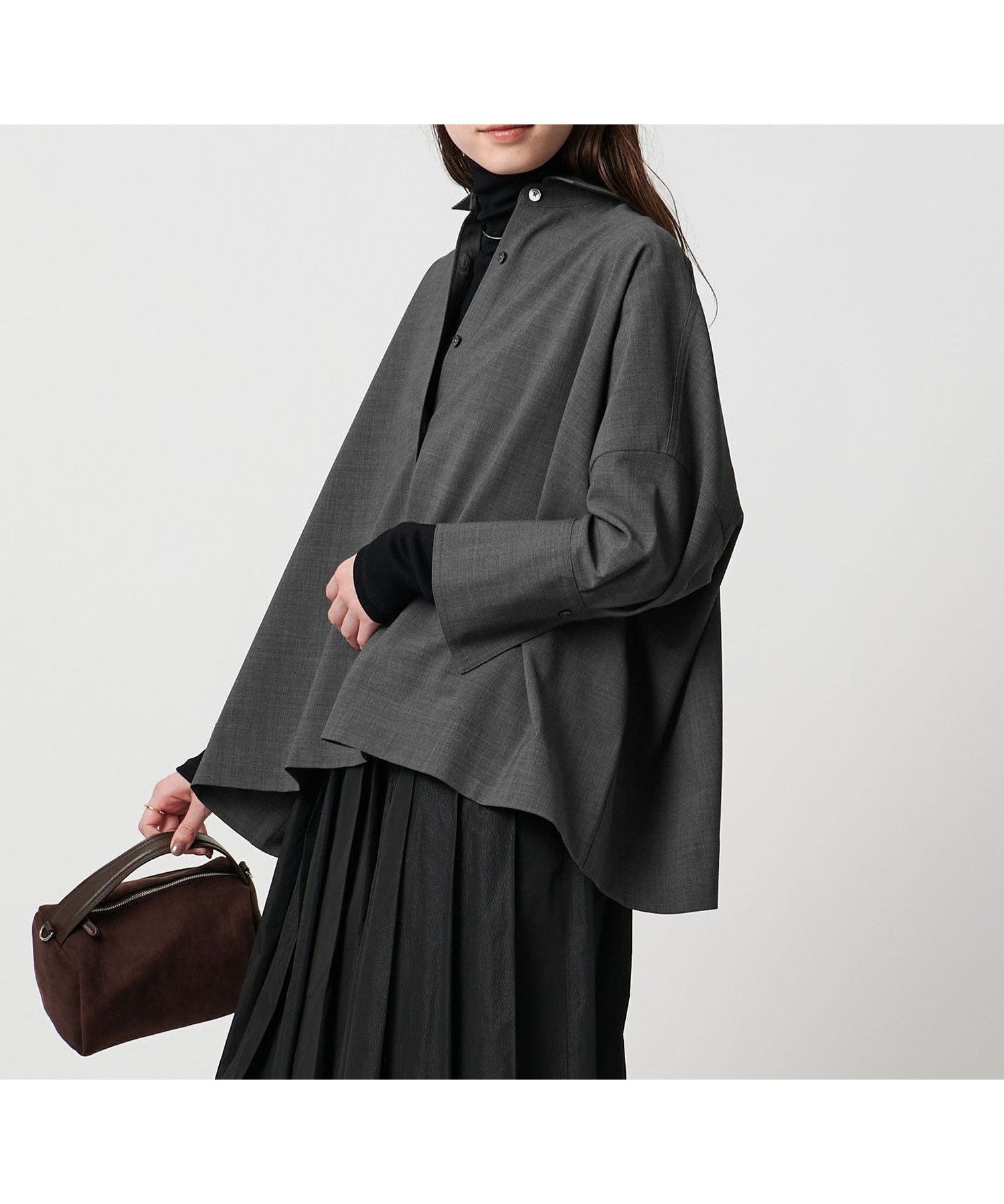 【ユナイテッドアローズ/UNITED ARROWS】のドルマン シャツ-ウォッシャブル- インテリア・キッズ・メンズ・レディースファッション・服の通販 founy(ファニー) 　ファッション　Fashion　レディースファッション　Fashion for Women　トップス・カットソー　Cut & Sew Tops　シャツ・ブラウス・オフィスカジュアル　Elegant Blouses & Button-Ups　おすすめ　Recommended / Our Picks　ウォッシャブル　Machine Washable　カフス　Cuff Design　セットアップ　Set-Up, Coordinated Outfit　プリーツ　Pleats, Pleated　ベスト　Vest, Waistcoat　ワイド　Wide, Wide Fit　MD.GRAY|ID: prp329100004702348 ipo3291000000034075522