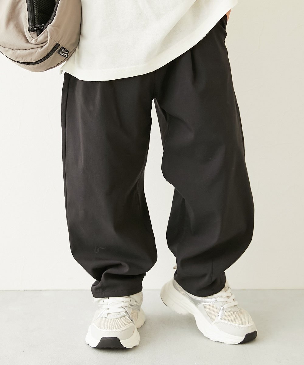 【デビロック/devirock / KIDS】のよくばりストレッチ ツイル ルーズタックパンツ チノパンツ ロングパンツ 25AW インテリア・キッズ・メンズ・レディースファッション・服の通販 founy(ファニー) 　ファッション　Fashion　キッズファッション　Fashion for Kids　ボトムス　Bottoms　ストレッチ　Stretch, Stretchy Fabric　スニーカー　Sneakers, Trainers　ツイル　Twist, Twisted Detail　トレーナー　Sweatshirt, Trainer　バルーン　Balloon, Balloon Silhouette　パーカー　Hoodie, Parka　ロング　Long, Long-Length　おすすめ　Recommended / Our Picks　2025年　2025　2025-2026秋冬・A/W　Autumn/Winter 2025–26 AW25–26　ブラック|ID: prp329100004702665 ipo3291000000034100226