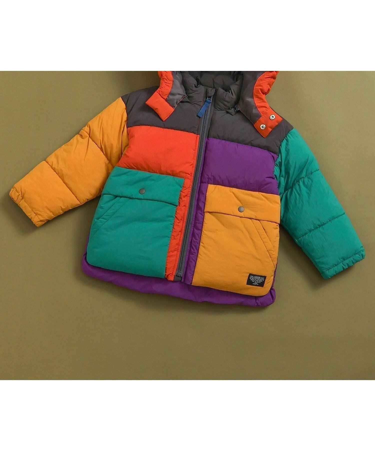 【エフオー オンラインストア/F.O.Online Store / KIDS】のふわ軽インサレーションジャケット インテリア・キッズ・メンズ・レディースファッション・服の通販 founy(ファニー) ファッション Fashion キッズファッション Fashion for Kids アウター Coat Outerwear /Kids ジャケット Jacket, Outerwear フロント Front, Front Design 冬 Winter / This Winter 定番 Standard, Basic Item 防寒 Cold Protection, Winter-Ready レインボー|ID: prp329100004702690 ipo3291000000034119526