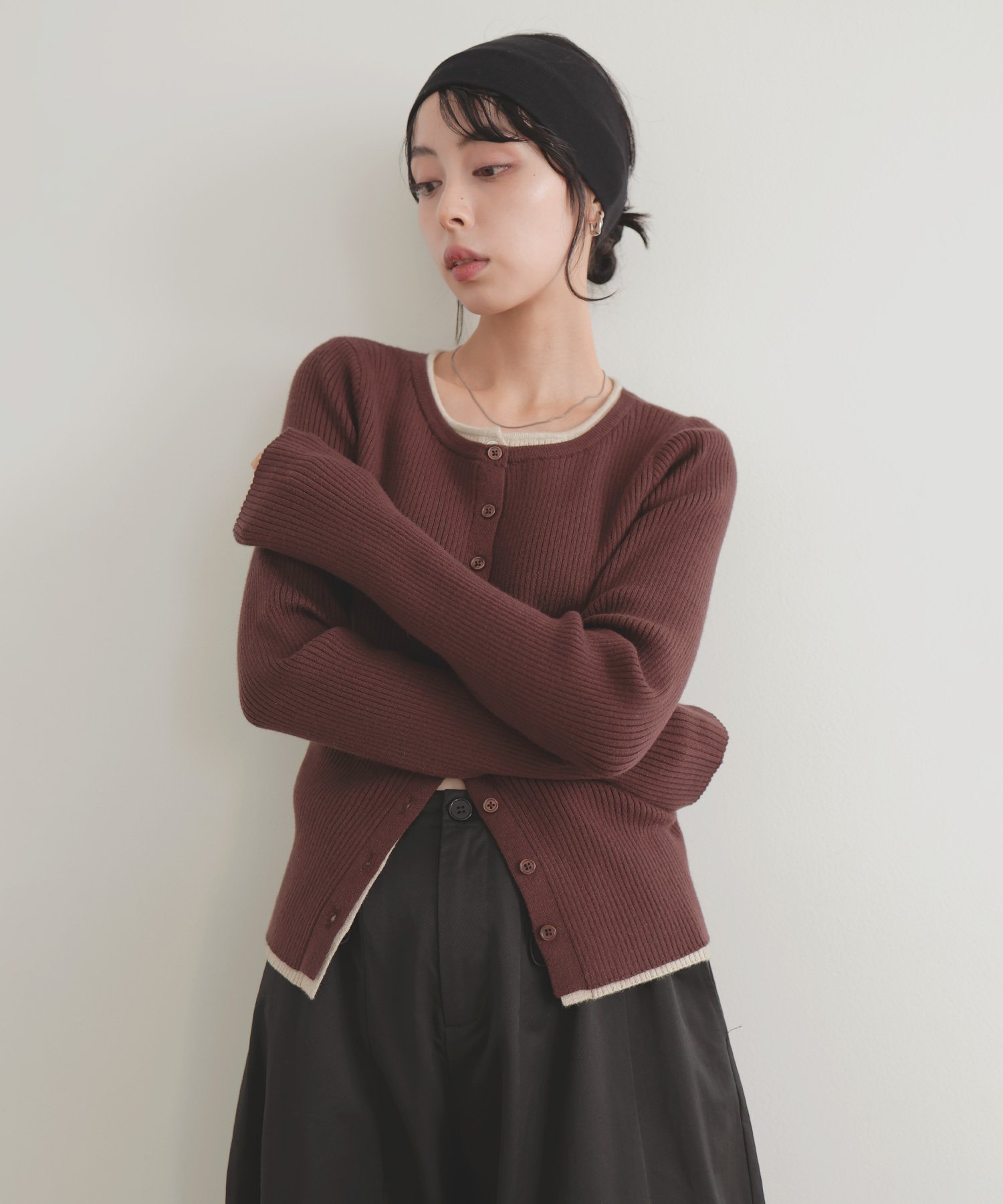 【リアン/Lian】のレイヤードバイカラークルーネックカーディガン インテリア・キッズ・メンズ・レディースファッション・服の通販 founy(ファニー) 　ファッション　Fashion　レディースファッション　Fashion for Women　トップス・カットソー　Cut & Sew Tops　カーディガン・羽織り　Layered Style Cardigans　ブラウン|ID: prp329100004702998 ipo3291000000034578547