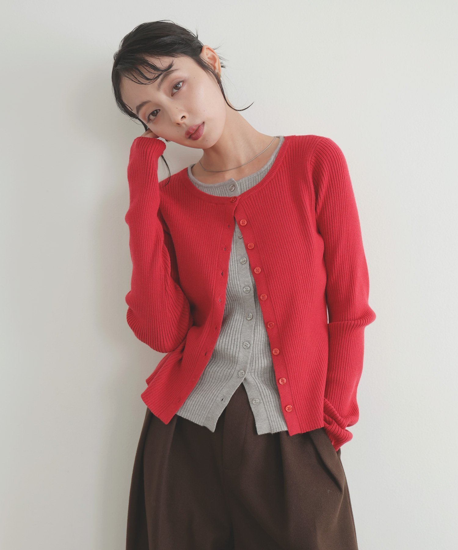 【リアン/Lian】のレイヤードバイカラークルーネックカーディガン インテリア・キッズ・メンズ・レディースファッション・服の通販 founy(ファニー) 　ファッション　Fashion　レディースファッション　Fashion for Women　トップス・カットソー　Cut & Sew Tops　カーディガン・羽織り　Layered Style Cardigans　レッド|ID: prp329100004702998 ipo3291000000034578550