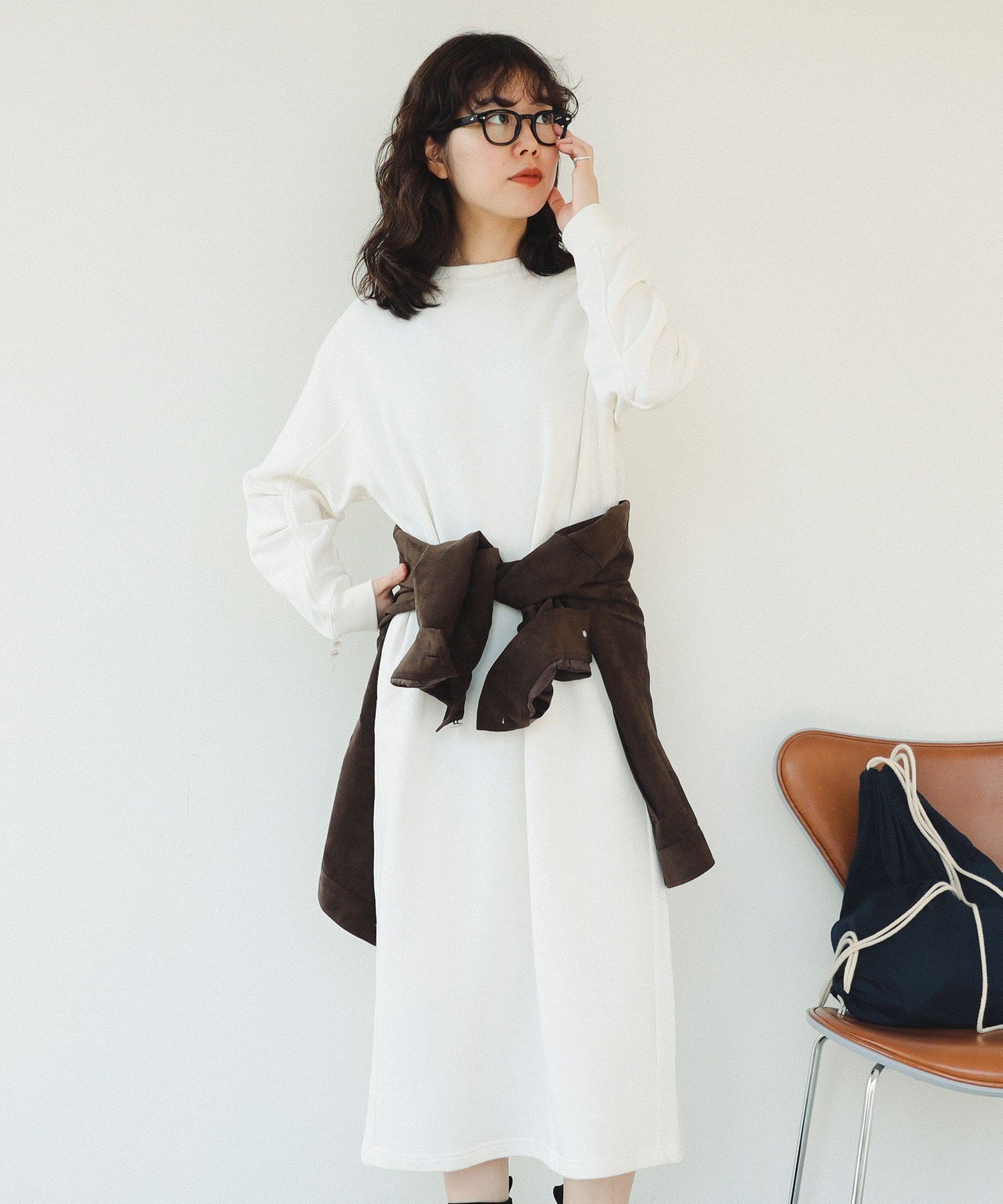 【ビーミングライフストアバイビームス/B:MING LIFE STORE by BEAMS】の【+10%ポイントバック!】袖フォルム 裏毛 ワンピース(S~M) 25AW 秋冬 ロングシーズン インテリア・キッズ・メンズ・レディースファッション・服の通販 founy(ファニー) 　ファッション　Fashion　レディースファッション　Fashion for Women　ワンピース　Dresses　アクセサリー　Fashion Accessories　ウェーブ　Wavy Pattern　シンプル　Simple, Minimal　スウェット / スエット　Sweatshirt, Sweatwear　スカーフ　Scarf, Neckwear　フォルム　Silhouette, Form　ポケット　Pocket, Pocket Detail　ロング　Long, Long-Length　A/W・秋冬　Autumn/Winter　再入荷　Restock / Back in Stock　おすすめ　Recommended / Our Picks　エレガント 上品　Elegant　2025年　2025　2025-2026秋冬・A/W　Autumn/Winter 2025–26 AW25–26　IVORY|ID: prp329100004703890 ipo3291000000033967925