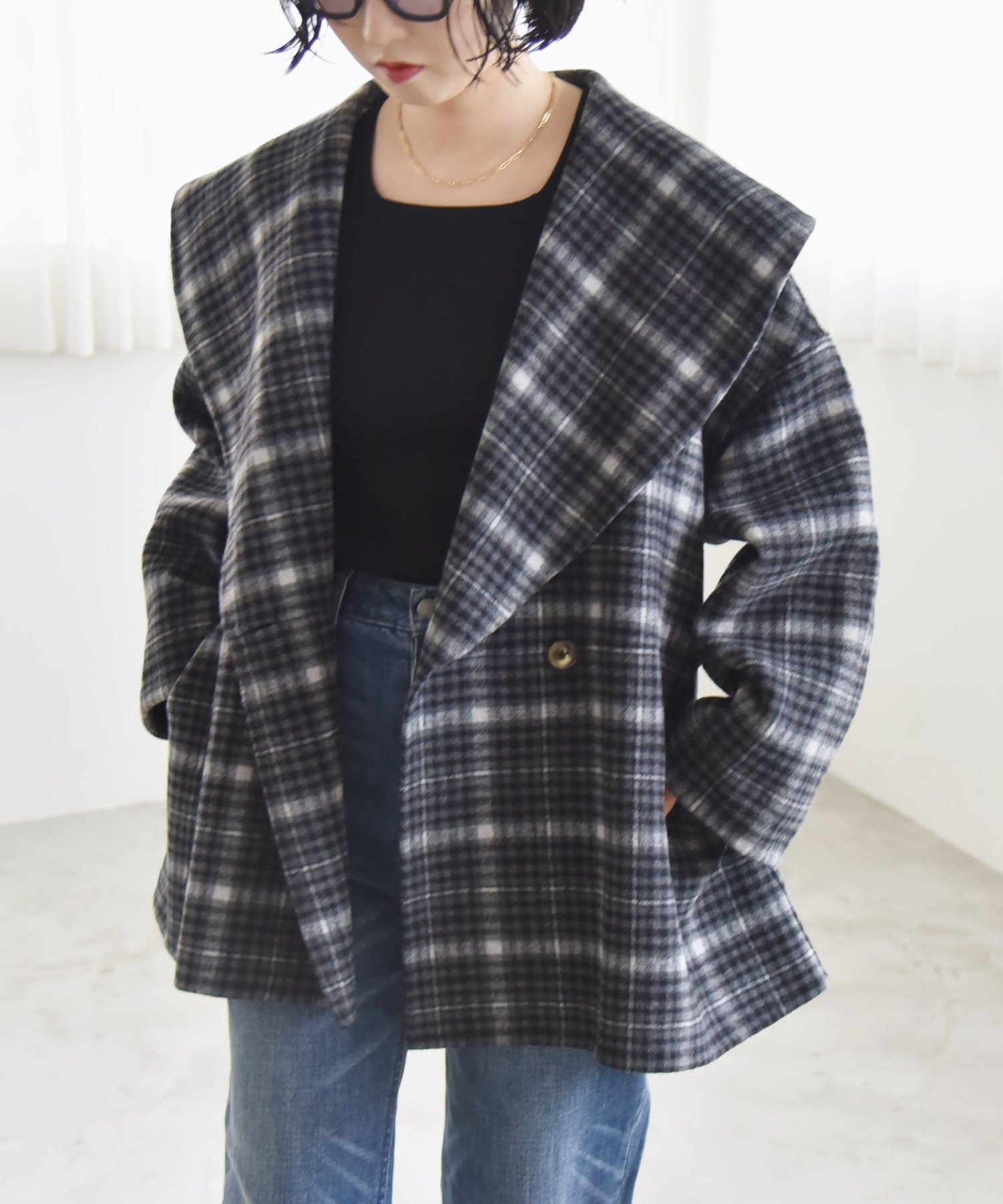 【シップス フォー ウィメン/SHIPS】のquaranciel リバー ケープ ショート コート 25AW インテリア・キッズ・メンズ・レディースファッション・服の通販 founy(ファニー) ファッション Fashion レディースファッション Fashion for Women アウター Coat / Outerwear Collection コート・ロングコート・ピーコート Long Coats, Peacoats & More ガウン Gown, Robe 軽量 Lightweight, Ultra Light ショート Short, Short Length デニム Denim, Jeans Material 人気 Popular, Best Seller バランス Balance, Style Balance フレア Flare, Flared ボックス Boxy, Box Shape ボトム Bottoms, Lower Wear ワイド Wide, Wide Fit おすすめ Recommended / Our Picks エレガント 上品 Elegant ビジネス 仕事 通勤 Business / Work / Commuting 2025年 2025 2025-2026秋冬・A/W Autumn/Winter 2025–26 AW25–26 チャコールグレー|ID: prp329100004704015 ipo3291000000034588331