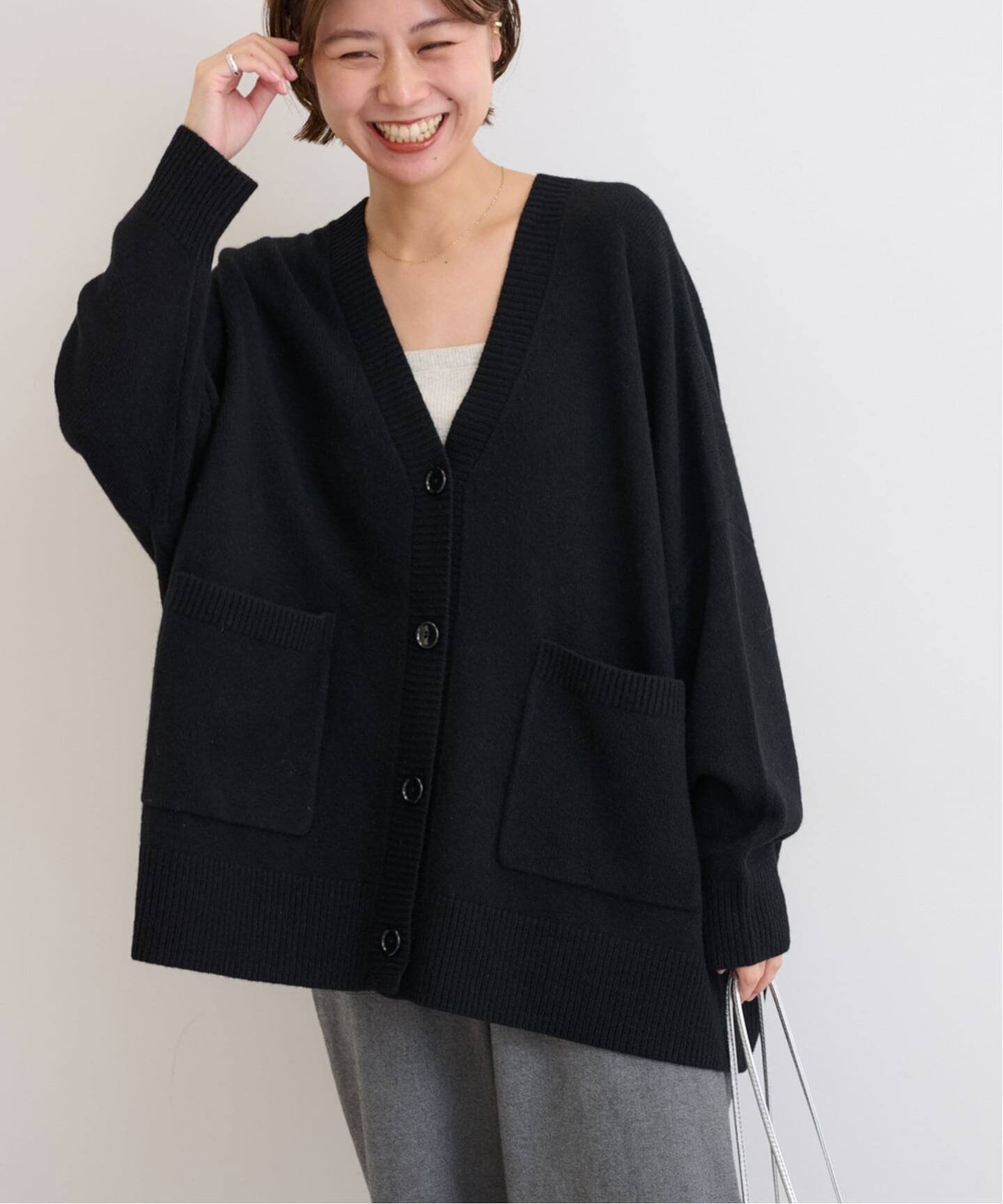 【ジャーナルスタンダード レリューム/JOURNAL STANDARD relume】の《WEB限定追加 / 新色》ラムウールビッグカーディガン インテリア・キッズ・メンズ・レディースファッション・服の通販 founy(ファニー) ファッション Fashion レディースファッション Fashion for Women トップス・カットソー Cut & Sew Tops カーディガン・羽織り Layered Style Cardigans 2025年 2025 2025-2026秋冬・A/W Autumn/Winter 2025–26 AW25–26 おすすめ Recommended / Our Picks カーディガン Cardigan, Knitwear ビッグ Big, Oversized ポンチョ Poncho, Cape Style リラックス Relax, Relaxed Fit ワイド Wide, Wide Fit エレガント 上品 Elegant 冬 Winter / This Winter ブラック|ID: prp329100004704111 ipo3291000000034368392