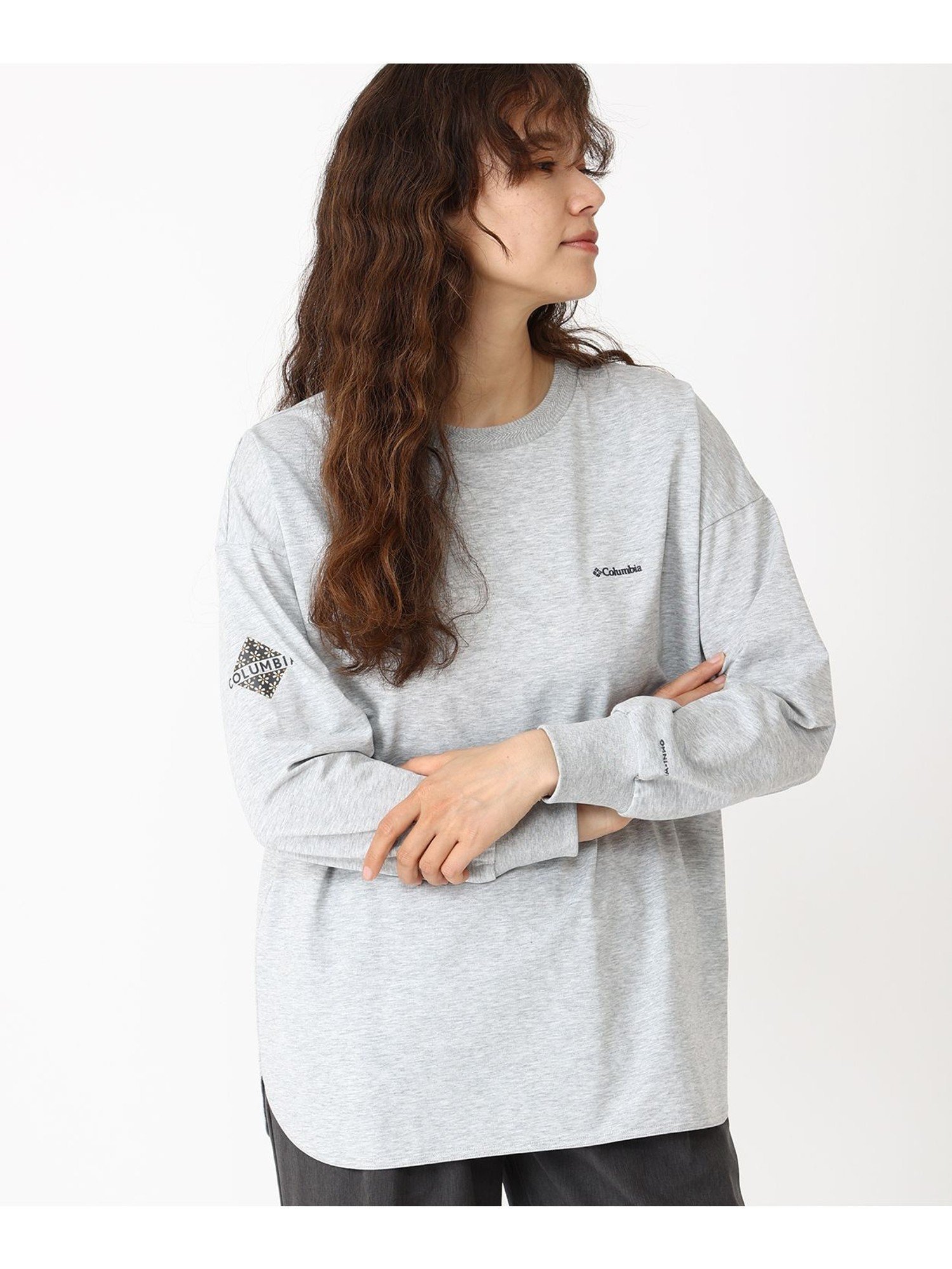 【コロンビア/Columbia】のColumbia/ ウィメンズジプシーバードロングスリーブクルー /コロンビア インテリア・キッズ・メンズ・レディースファッション・服の通販 founy(ファニー) 　ファッション　Fashion　レディースファッション　Fashion for Women　アウトドア　Outdoor Clothing　ショルダー　Shoulder, Shoulder Strap　スリット　Slit, Slit Detail　スリーブ　Sleeve, Long Sleeve / Short Sleeve　テクスチャー　Texture, Textured Fabric　トレンド　Trend, Trending Now　ドロップ　Drop Shoulder, Dropped Style　フィット　Fit, Slim Fit　リラックス　Relax, Relaxed Fit　ルーズ　Loose, Oversized　ロング　Long, Long-Length　グレー[003001]|ID: prp329100004704864 ipo3291000000034180000