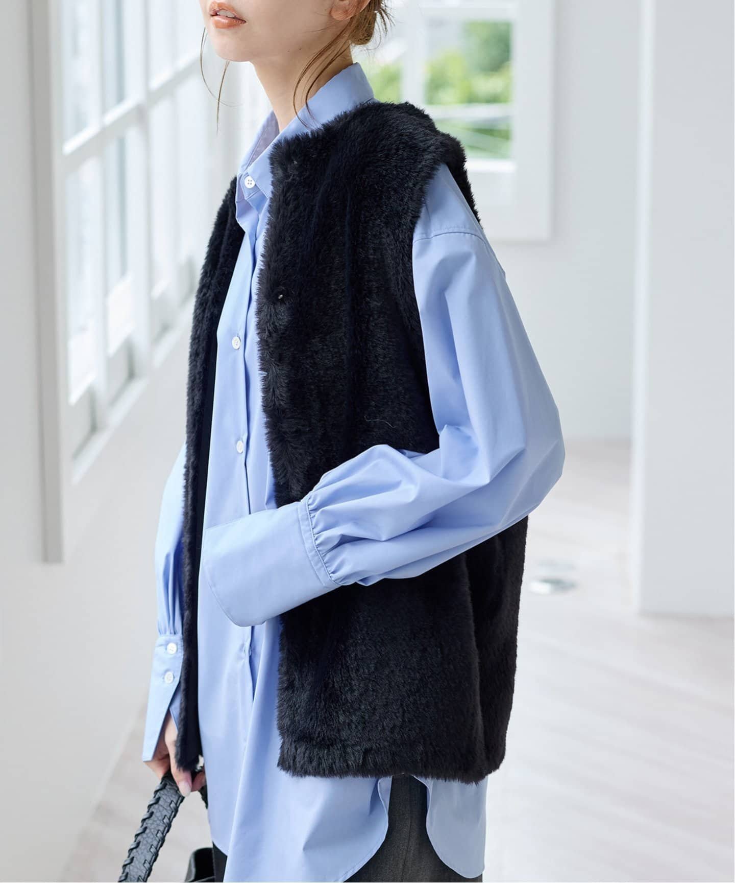 【ジャーナルスタンダード/JOURNAL STANDARD】の《追加》ダブルフェイスフェザークルーネックベスト 人気、トレンドファッション・服の通販 founy(ファニー) 　ファッション　Fashion　レディースファッション　Fashion for Women　アウター　Coat / Outerwear Collection　トップス・カットソー　Cut & Sew Tops　ベスト&ジレ / 重ね着スタイル　Vests & Gilets　2025年　2025　2025-2026秋冬・A/W　Autumn/Winter 2025–26 AW25–26　カットソー　Cut and Sewn Top　ダブル　Double, Double-Breasted　ドット　Polka Dot, Dot Pattern　フェイス　Face, Facial Design　フェザー　Feather, Feather Detail　フェザーヤーン　Feather Yarn, Fluffy Yarn　フロント　Front, Front Design　ベスト　Vest, Waistcoat　ボトム　Bottoms, Lower Wear　冬　Winter / This Winter　秋　Autumn　 other-1|ID: prp329100004704989 ipo3291000000033976898
