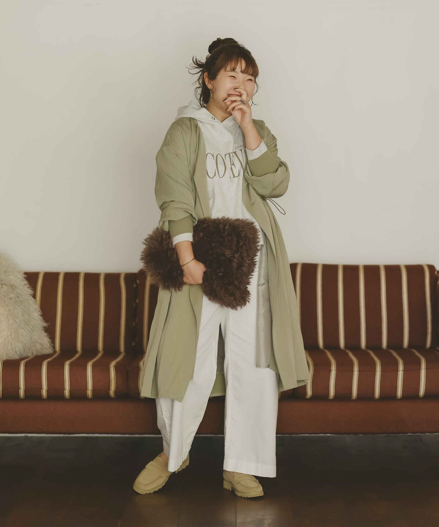 【ルクールブラン/le.coeur blanc】のドロストノーカラーロングコート 人気、トレンドファッション・服の通販 founy(ファニー) 　ファッション　Fashion　レディースファッション　Fashion for Women　アウター　Coat / Outerwear Collection　コート・ロングコート・ピーコート　Long Coats, Peacoats & More　シンプル　Simple, Minimal　リラックス　Relax, Relaxed Fit　ロング　Long, Long-Length　エレガント 上品　Elegant　 other-1|ID: prp329100004704999 ipo3291000000034007524