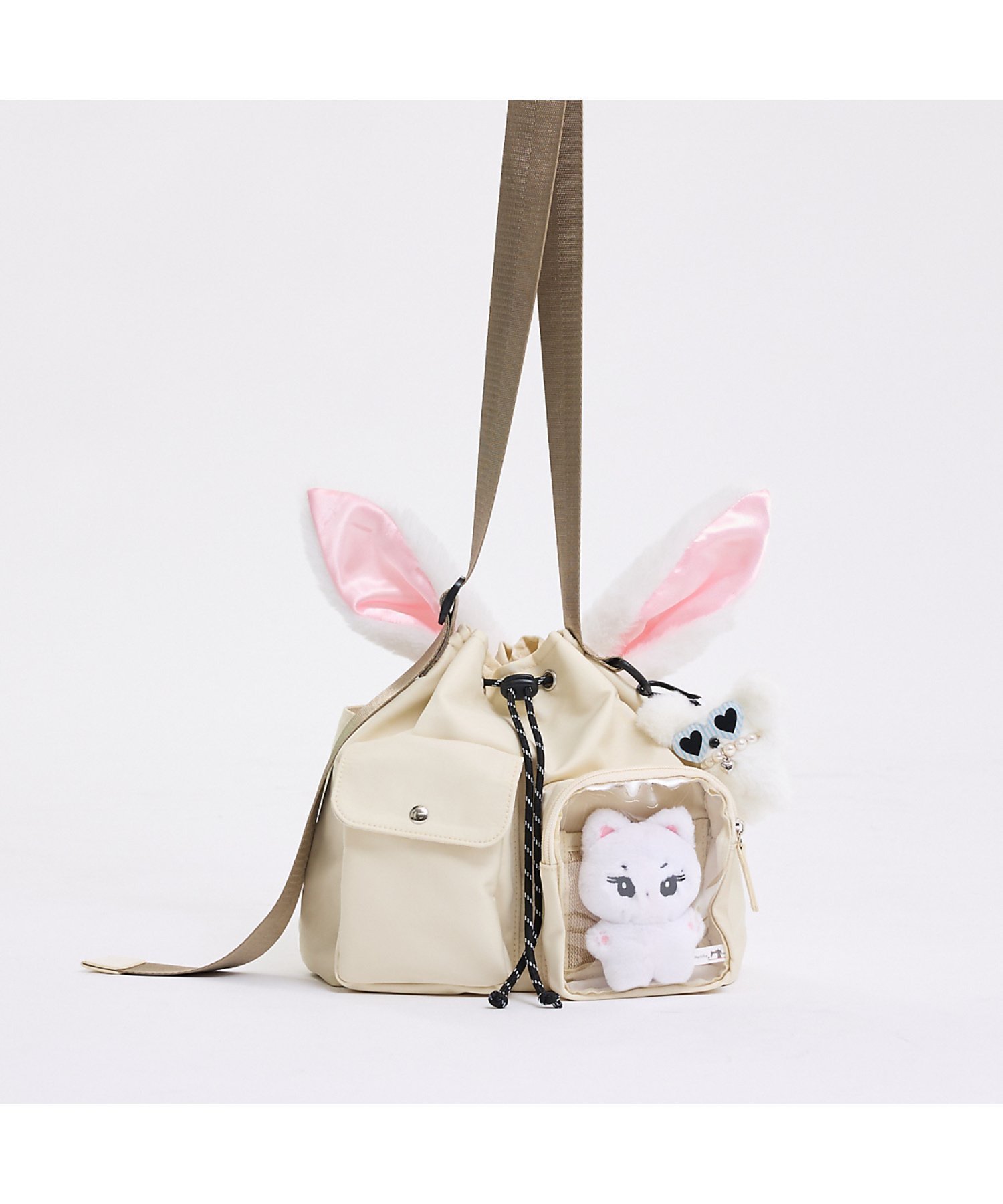 【ロウェル シングス/LOWELL Things】のオシゴト/巾着ショルダーバッグ【推し活】 インテリア・キッズ・メンズ・レディースファッション・服の通販 founy(ファニー) 　ファッション　Fashion　レディースファッション　Fashion for Women　カメラ　Camera Accessories　キーホルダー　Keychain, Key Holder　巾着　Drawstring Bag, Kinchaku　軽量　Lightweight, Ultra Light　シンプル　Simple, Minimal　スタンド　Stand Collar, Upright Stand　チャーム　Charm, Pendant　ベーシック　Basic, Essential　ポケット　Pocket, Pocket Detail　メッシュ　Mesh, Net Fabric　無地　Plain, Solid Color　リアル　Real, Realistic　おすすめ　Recommended / Our Picks　アイボリー|ID: prp329100004705302 ipo3291000000034622867