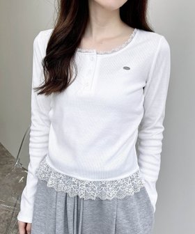 【イング/INGNI】の【WEB限定】ヘンリーネックレース付プレートロゴリブ長袖トップス 人気、トレンドファッション・服の通販 founy(ファニー) ファッション Fashion レディースファッション Fashion for Women トップス・カットソー Cut & Sew Tops デニム Denim, Jeans Material バランス Balance, Style Balance レース Lace, Lace Fabric 長袖 Long Sleeve, Full Sleeve |ID:prp329100004707179