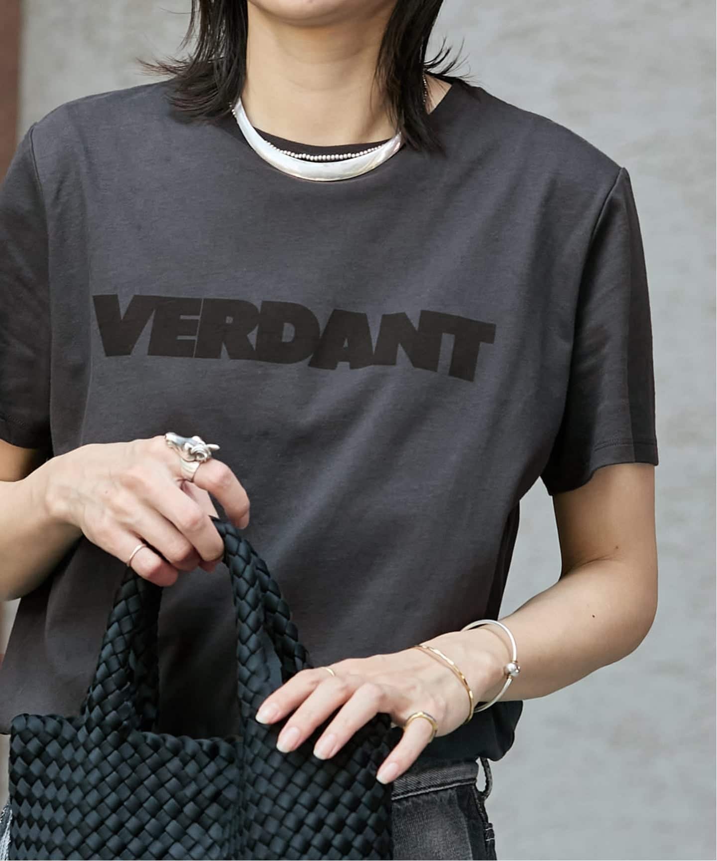 【ジャーナルスタンダード/JOURNAL STANDARD】の《WEB限定追加4》VERDANT Tシャツ 人気、トレンドファッション・服の通販 founy(ファニー) 　ファッション　Fashion　レディースファッション　Fashion for Women　トップス・カットソー　Cut & Sew Tops　シャツ・ブラウス・オフィスカジュアル　Elegant Blouses & Button-Ups　ロングTシャツ・Tシャツ　Longline T-Shirts & Tees　2025年　2025　2025春夏・S/S　Spring/Summer 2025 SS25　コンパクト　Compact, Small Size　シンプル　Simple, Minimal　ジャケット　Jacket, Outerwear　モノトーン　Monotone, Black and White　 other-1|ID: prp329100004707204 ipo3291000000033997486