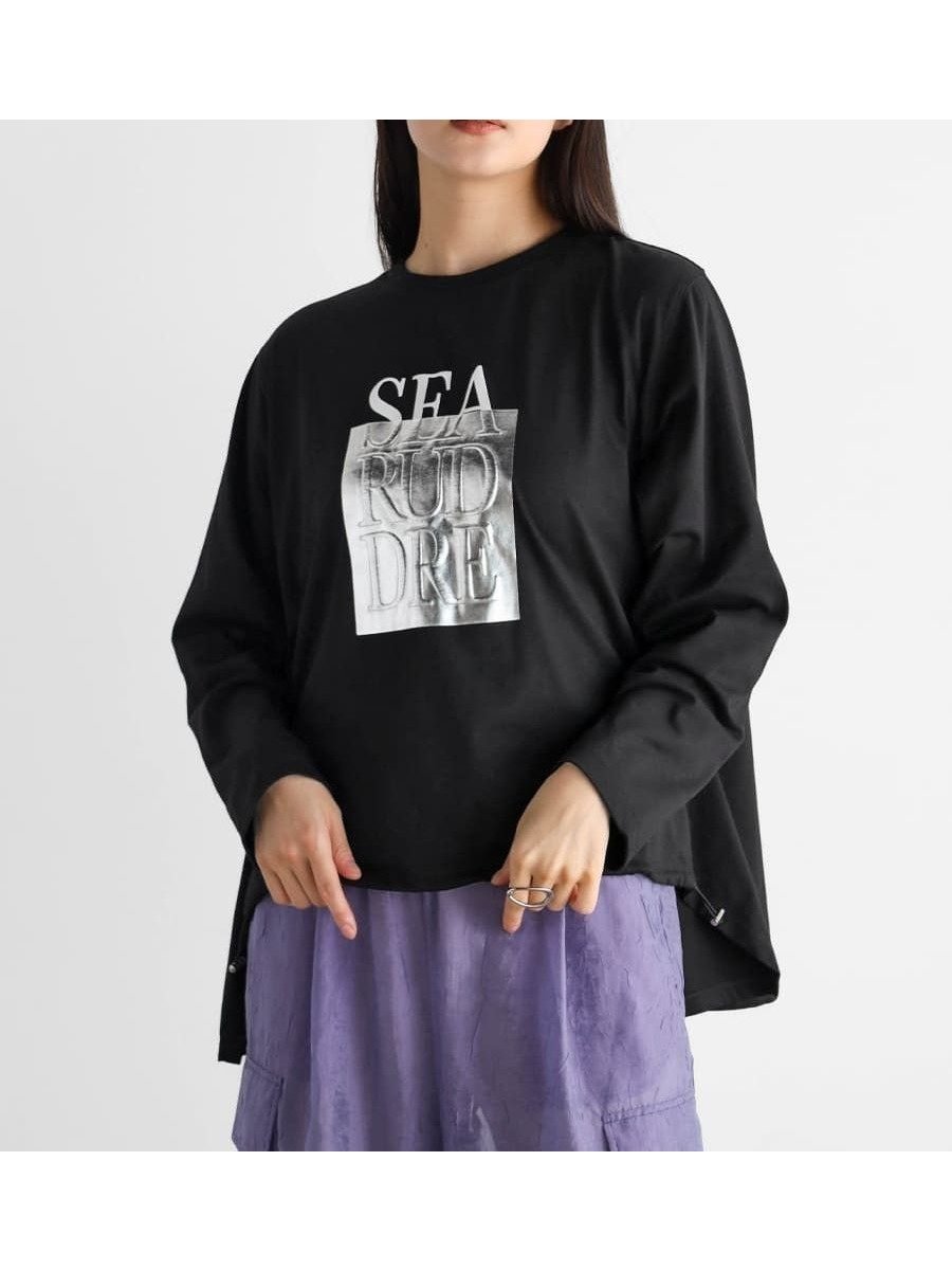 【ラシュッド/LASUD】のドロストヘム箔ロゴロングTシャツ インテリア・キッズ・メンズ・レディースファッション・服の通販 founy(ファニー) 　ファッション　Fashion　レディースファッション　Fashion for Women　トップス・カットソー　Cut & Sew Tops　シャツ・ブラウス・オフィスカジュアル　Elegant Blouses & Button-Ups　ロングTシャツ・Tシャツ　Longline T-Shirts & Tees　ドローコード　Drawcord, Drawstring Cord　ロング　Long, Long-Length　ブラック|ID: prp329100004707217 ipo3291000000033997679