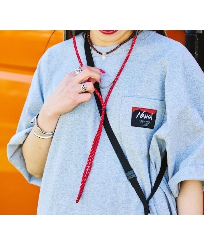 【フリークスストア/FREAK'S STORE】の別注 ECO HYBRID LOGO TEE エコハイブリッド ルーズフィット ロゴ Tシャツ インテリア・キッズ・メンズ・レディースファッション・服の通販 founy(ファニー) 　ファッション　Fashion　レディースファッション　Fashion for Women　トップス・カットソー　Cut & Sew Tops　シャツ・ブラウス・オフィスカジュアル　Elegant Blouses & Button-Ups　ロングTシャツ・Tシャツ　Longline T-Shirts & Tees　スペシャル　Special, Limited Edition　トレンド　Trend, Trending Now　定番　Standard, Basic Item　フィット　Fit, Slim Fit　ベーシック　Basic, Essential　ポケット　Pocket, Pocket Detail　別注　Limited Edition, Custom Order　レギュラー　Regular, Standard Fit　グレー|ID: prp329100004707231 ipo3291000000033997839