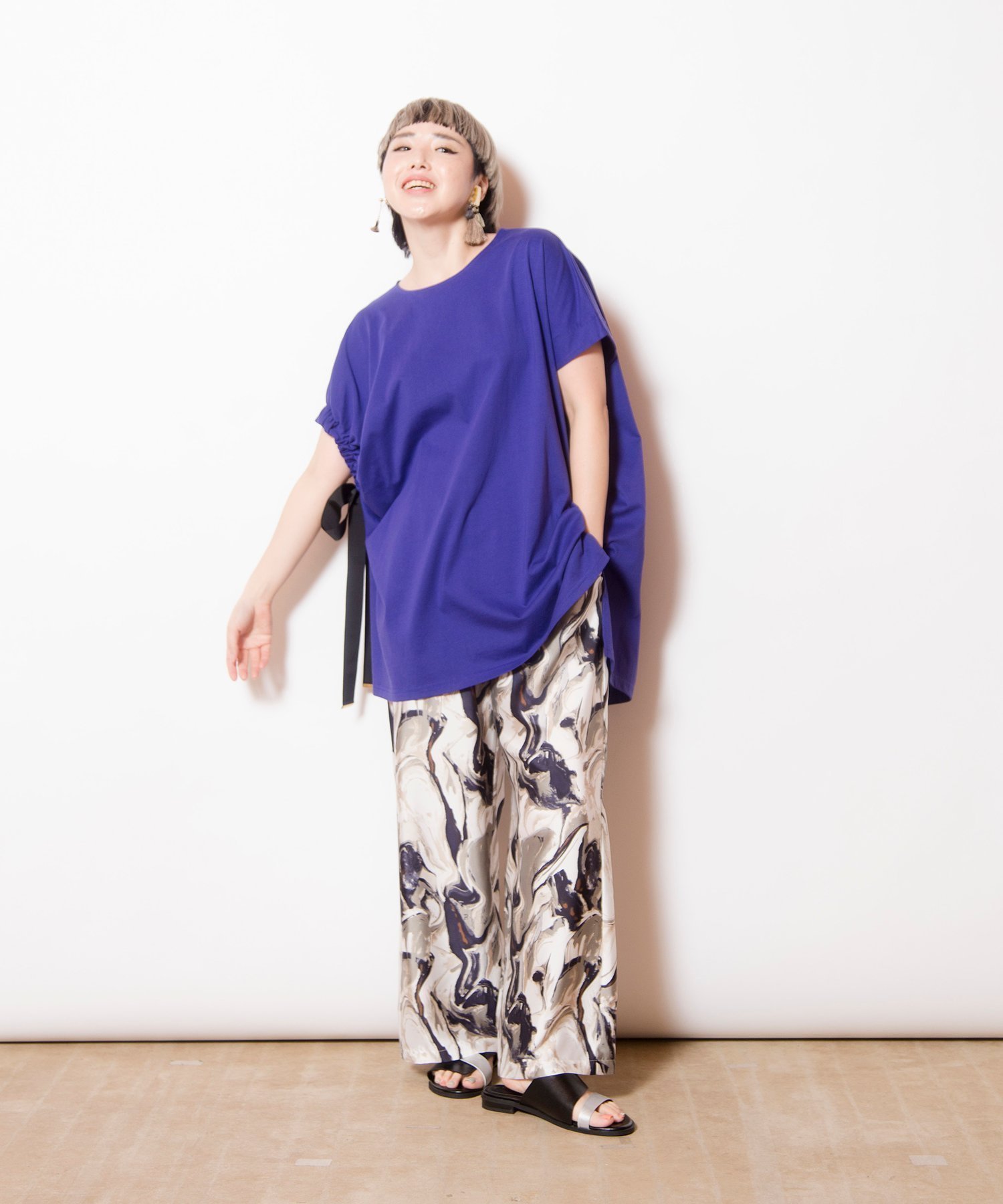 【オズモーシス/OSMOSIS】のアシンメトリープルオーバー インテリア・キッズ・メンズ・レディースファッション・服の通販 founy(ファニー) 　ファッション　Fashion　レディースファッション　Fashion for Women　トップス・カットソー　Cut & Sew Tops　カジュアルプルオーバー・ニットトップス　Pullovers & Knit Tops / Casual Pullovers　ギャザー　Gathered, Ruffled　スリーブ　Sleeve, Long Sleeve / Short Sleeve　フレンチ　French, French Style　ルーズ　Loose, Oversized　夏　Summer　S/S・春夏　SS, Spring/Summer, Warm Season　PURPLE|ID: prp329100004707249 ipo3291000000033998003