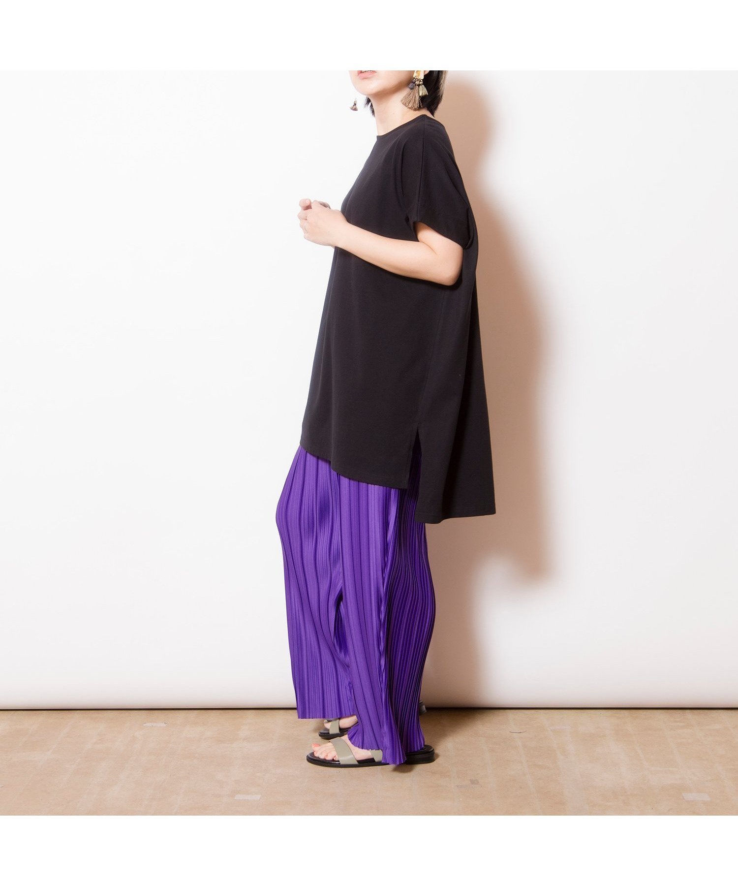 【オズモーシス/OSMOSIS】のアシンメトリープルオーバー インテリア・キッズ・メンズ・レディースファッション・服の通販 founy(ファニー) 　ファッション　Fashion　レディースファッション　Fashion for Women　トップス・カットソー　Cut & Sew Tops　カジュアルプルオーバー・ニットトップス　Pullovers & Knit Tops / Casual Pullovers　ギャザー　Gathered, Ruffled　スリーブ　Sleeve, Long Sleeve / Short Sleeve　フレンチ　French, French Style　ルーズ　Loose, Oversized　夏　Summer　S/S・春夏　SS, Spring/Summer, Warm Season　BLACK|ID: prp329100004707249 ipo3291000000033998006