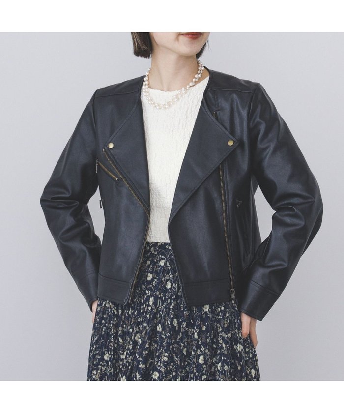 【ビームス ウイメン/BEAMS】のフェイクレザー ノーカラーブルゾン インテリア・キッズ・メンズ・レディースファッション・服の通販 founy(ファニー) https://founy.com/ ファッション Fashion レディースファッション Fashion for Women アウター Coat / Outerwear Collection ブルゾンジャケット・スポーティアウター Blouson Jackets おすすめ Recommended / Our Picks コンパクト Compact, Small Size ショート Short, Short Length フェイクレザー Faux Leather, PU Leather フラワー Flower, Floral ブルゾン Blouson, Bomber Jacket プリント Print, Printed Pattern プレーン Plain, Simple 羽織 Haori, Light Jacket |ID: prp329100004707250 ipo3291000000033998005