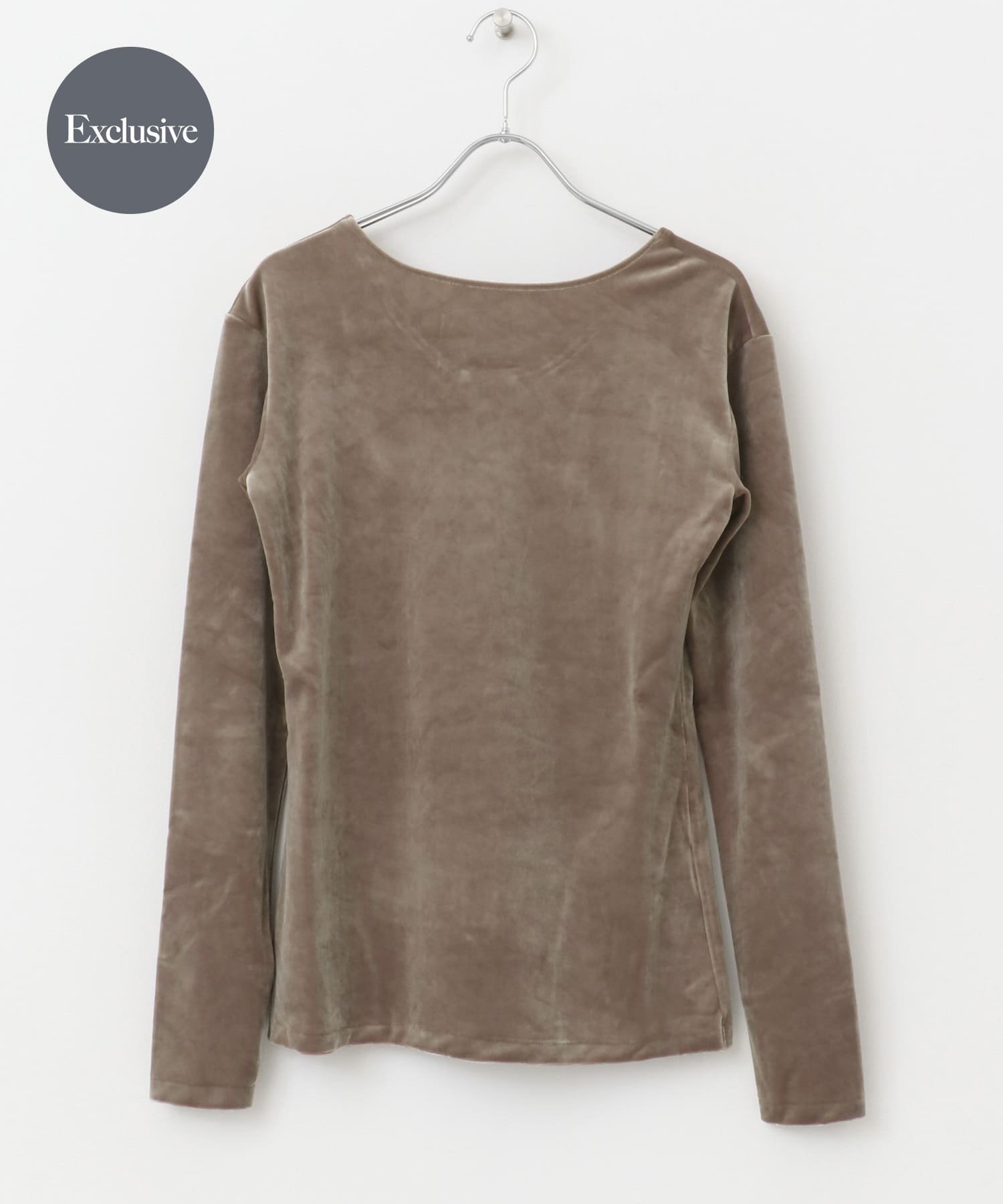【アーバンリサーチ ロッソ/URBAN RESEARCH ROSSO】の『別注』GREYCHORD*ROSSO MIRAベロアカットソー インテリア・キッズ・メンズ・レディースファッション・服の通販 founy(ファニー) 　ファッション　Fashion　レディースファッション　Fashion for Women　トップス・カットソー　Cut & Sew Tops　カットソー・ベーシックTシャツ　Cut-and-Sewn Tops / Stretch Tees & Basics　ベロアトップス　Velour Tops / Velvet-Look Items　2022年　2022　2022 春夏 S/S　Spring/Summer 2022 SS22　2024年　2024　2024-2025秋冬・A/W　Autumn/Winter 2024–25 AW24–25　冬　Winter / This Winter　別注　Limited Edition, Custom Order　A/W・秋冬　Autumn/Winter　FAWN GREY|ID: prp329100004707260 ipo3291000000033998113