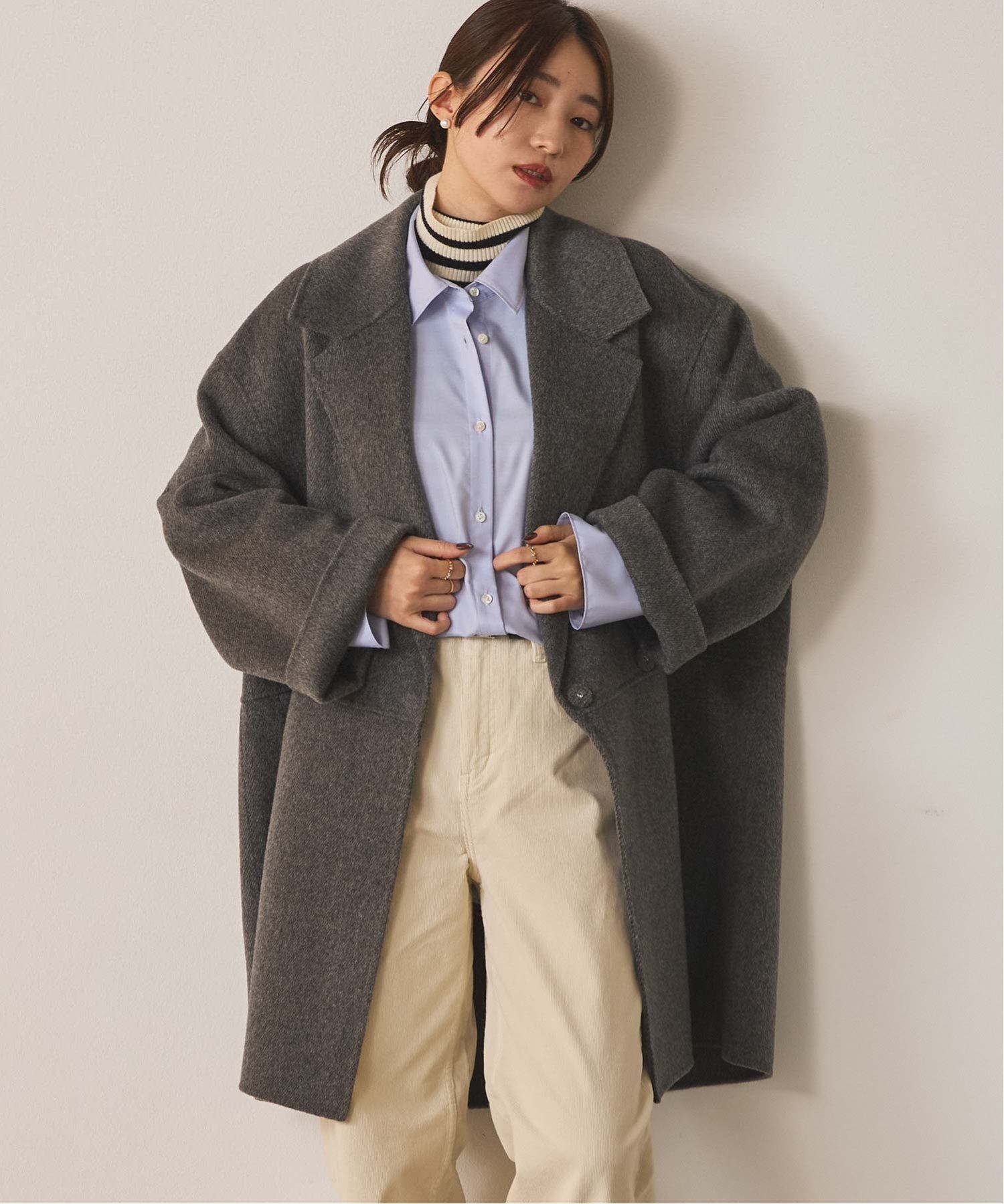 【グレディブリリアン/Gready Brilliant】のWフェイス大衿ダブルコート 人気、トレンドファッション・服の通販 founy(ファニー) 　ファッション　Fashion　レディースファッション　Fashion for Women　アウター　Coat / Outerwear Collection　コート・ロングコート・ピーコート　Long Coats, Peacoats & More　なめらか　Smooth, Silky Texture　ダブル　Double, Double-Breasted　ハーフ　Half, Half-Length　フェイス　Face, Facial Design　エレガント 上品　Elegant　 other-1|ID: prp329100004707306 ipo3291000000033998566