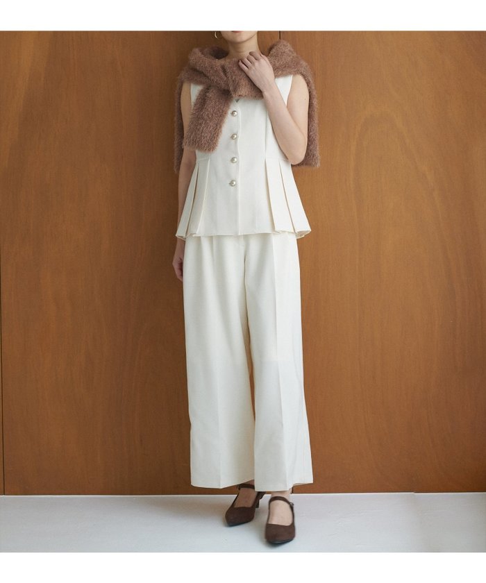 【ナチュラルクチュール/natural couture】の【WEB限定】金釦タックワイドパンツ インテリア・キッズ・メンズ・レディースファッション・服の通販 founy(ファニー) https://founy.com/ ファッション Fashion レディースファッション Fashion for Women パンツ Pants & Trousers アクセサリー Fashion Accessories クラシカル Classical, Vintage-Inspired 今季 This Season, Current Season シアー Sheer, See-Through シューズ Shoes, Footwear スニーカー Sneakers, Trainers スリーブ Sleeve, Long Sleeve / Short Sleeve ダウン Down, Puffer トレンド Trend, Trending Now フラット Flat, Flat Shoes ベスト Vest, Waistcoat ペプラム Peplum, Flared Hem ポケット Pocket, Pocket Detail リラックス Relax, Relaxed Fit ワイド Wide, Wide Fit 再入荷 Restock / Back in Stock おすすめ Recommended / Our Picks エレガント 上品 Elegant 2025年 2025 2025-2026秋冬・A/W Autumn/Winter 2025–26 AW25–26 |ID: prp329100004707328 ipo3291000000033998839